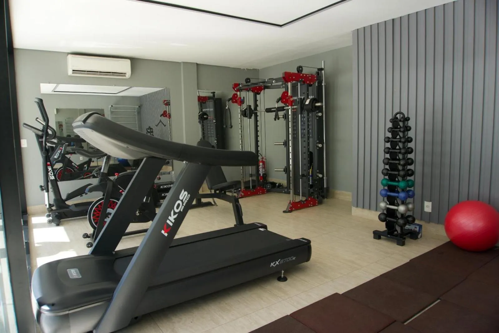Fitness centre/facilities in Hotel Girassol Plaza