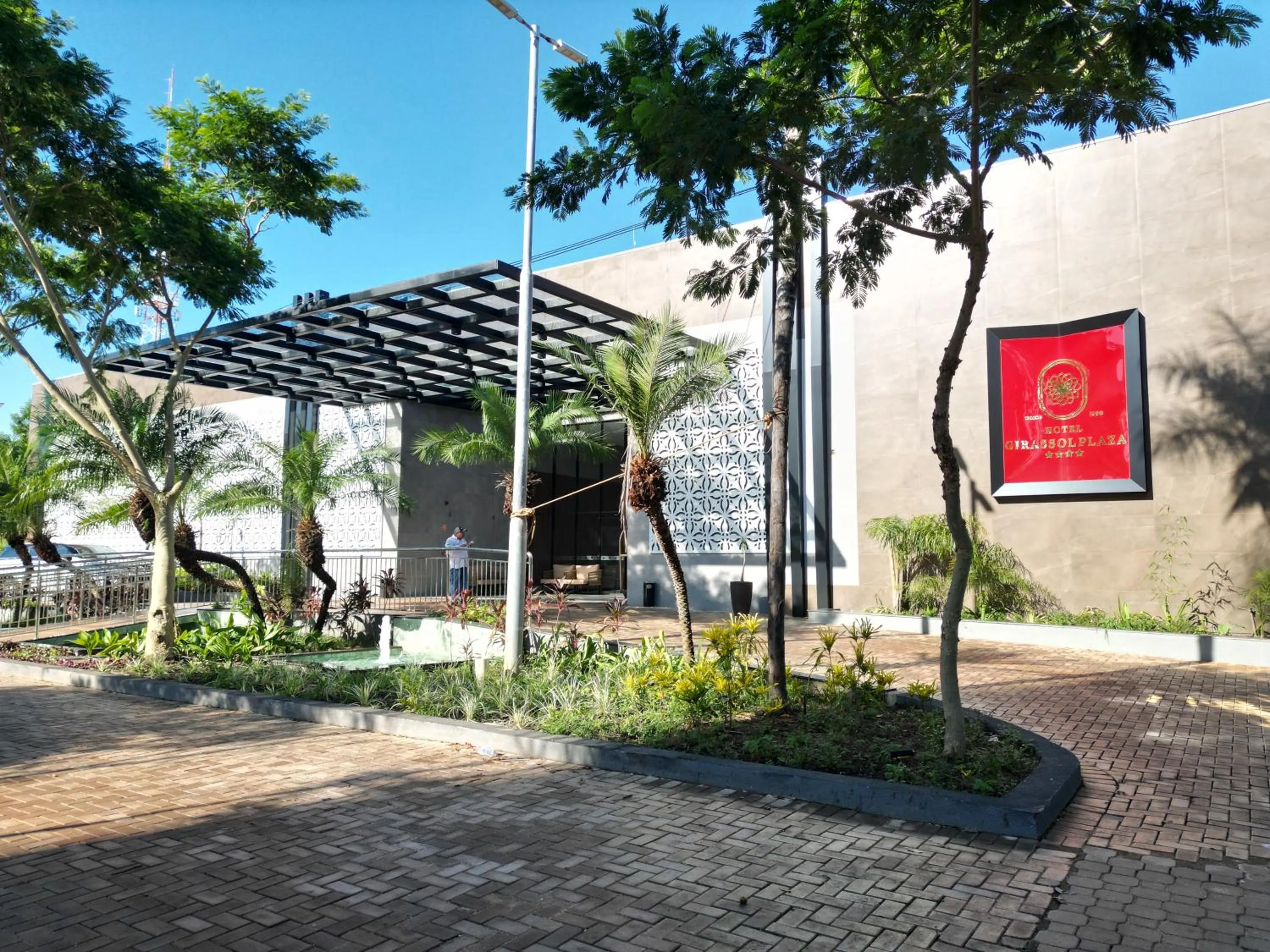 Patio in Hotel Girassol Plaza