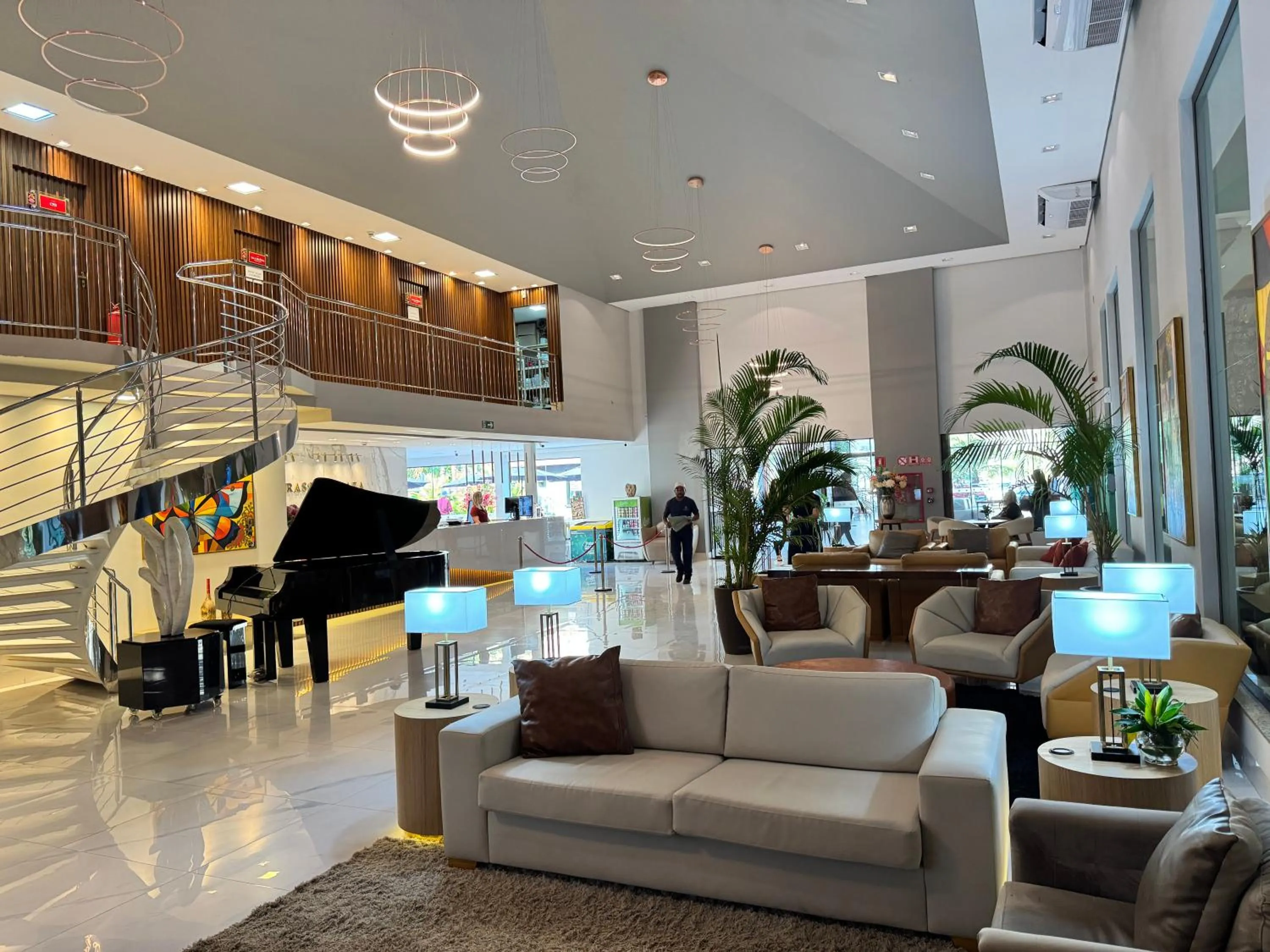 Lobby or reception in Hotel Girassol Plaza