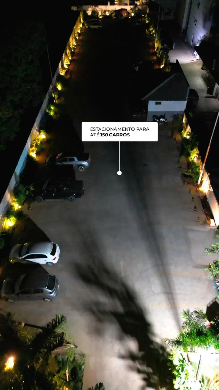 Parking in Hotel Girassol Plaza