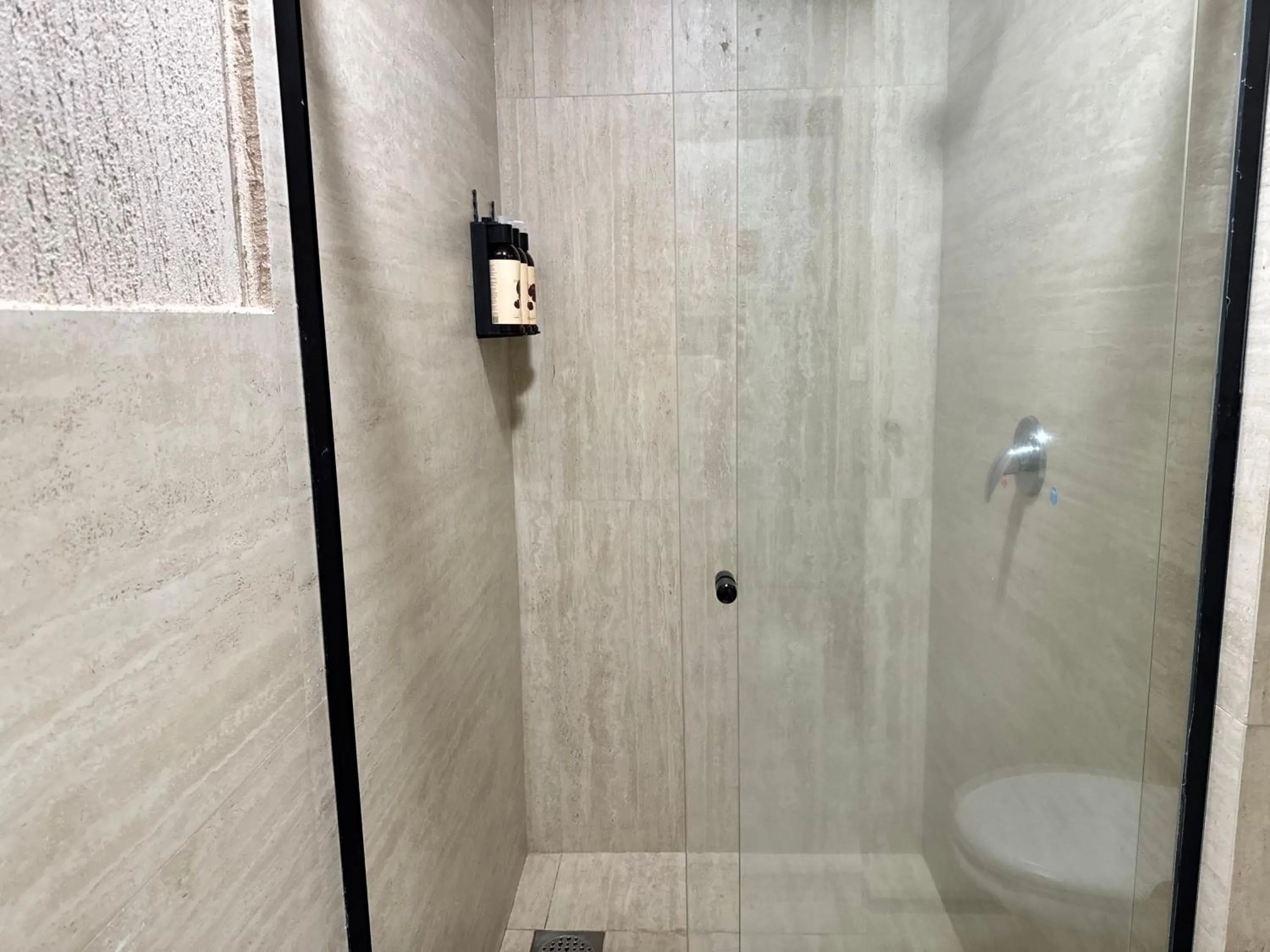 Bathroom in Hotel Girassol Plaza