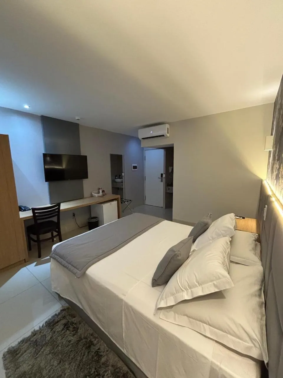 Bedroom, Bed in Hotel Girassol Plaza