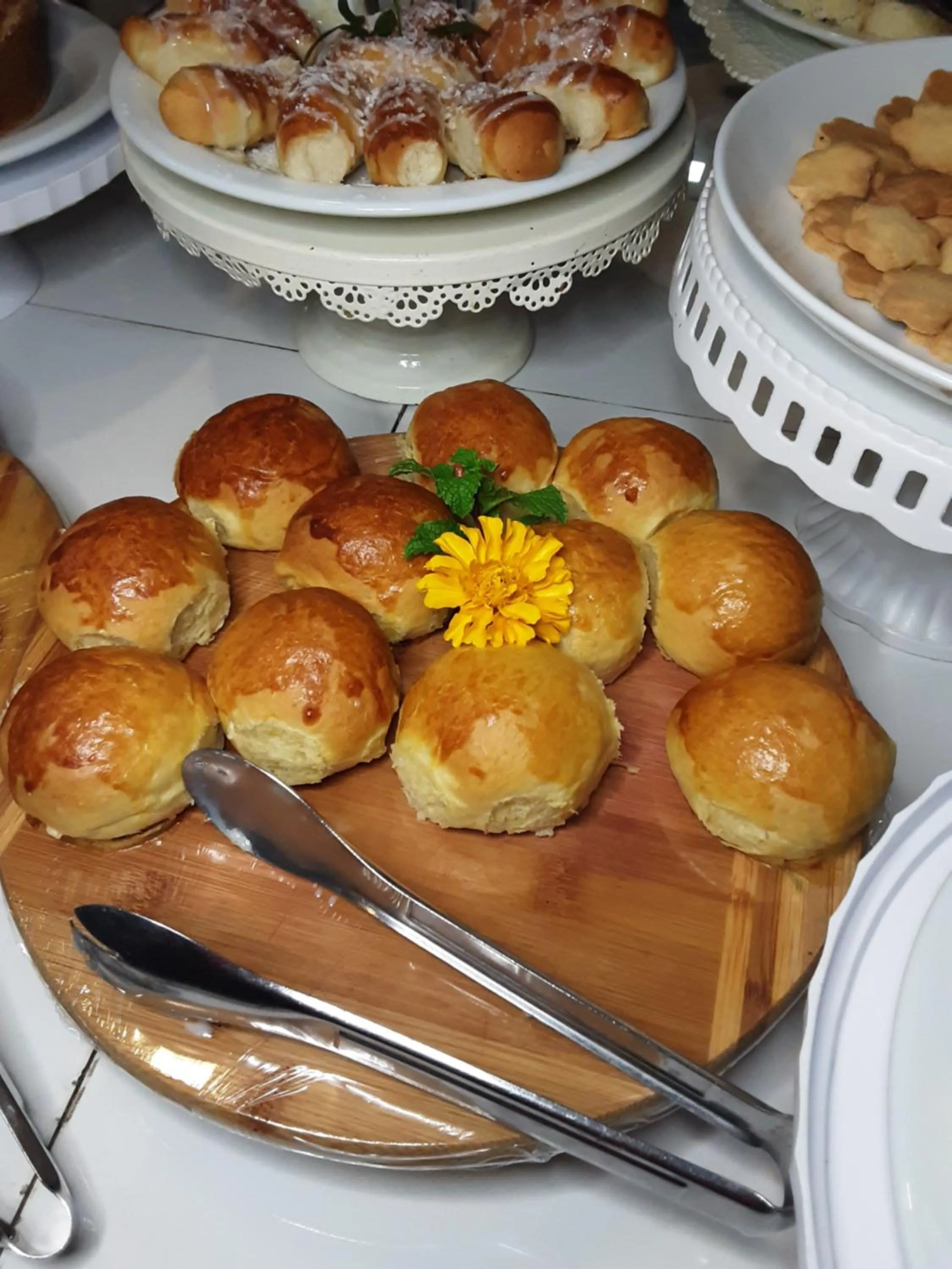 Restaurant/places to eat in Hotel Girassol Plaza