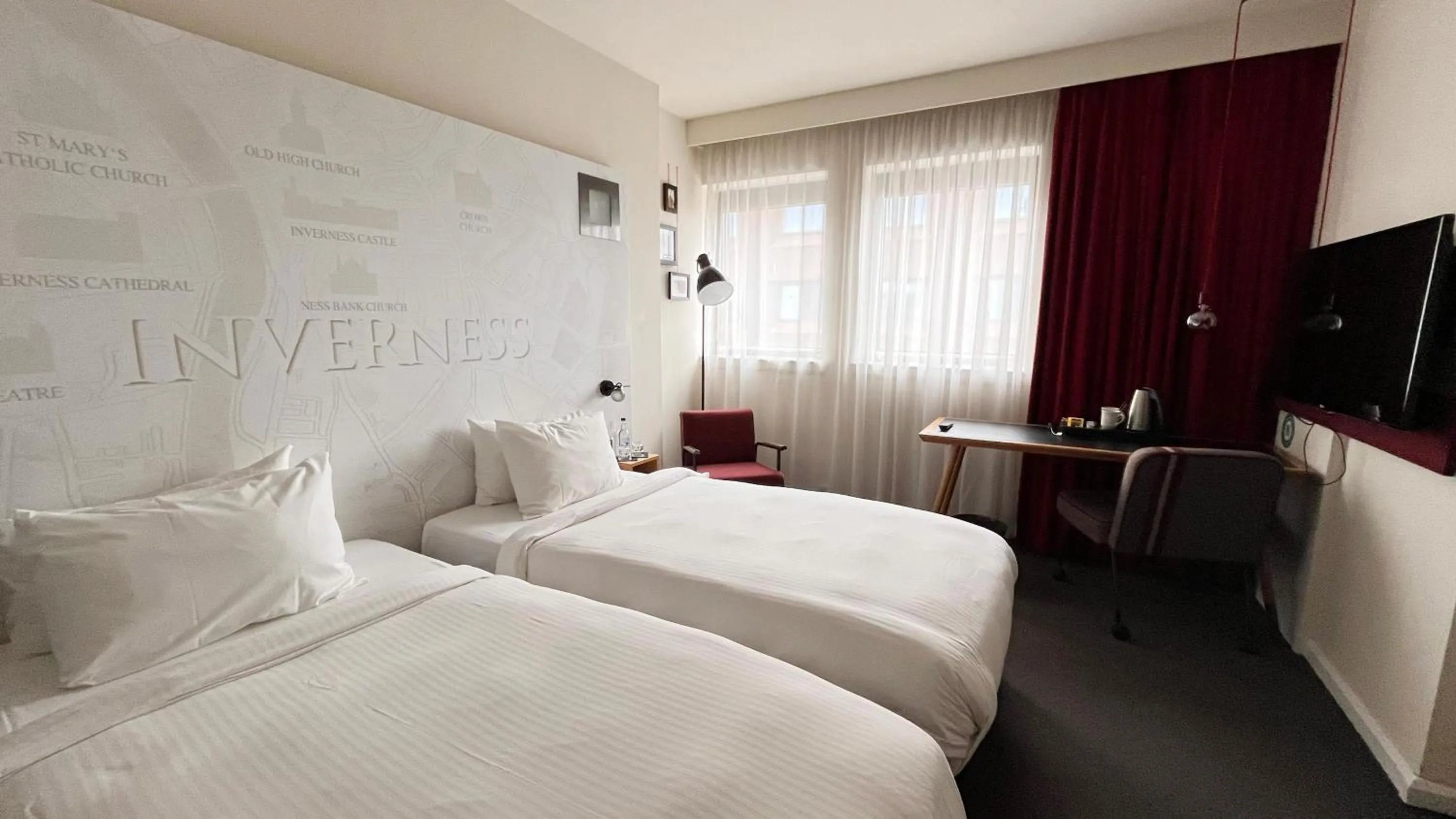 Twin Room in B&B HOTEL Inverness