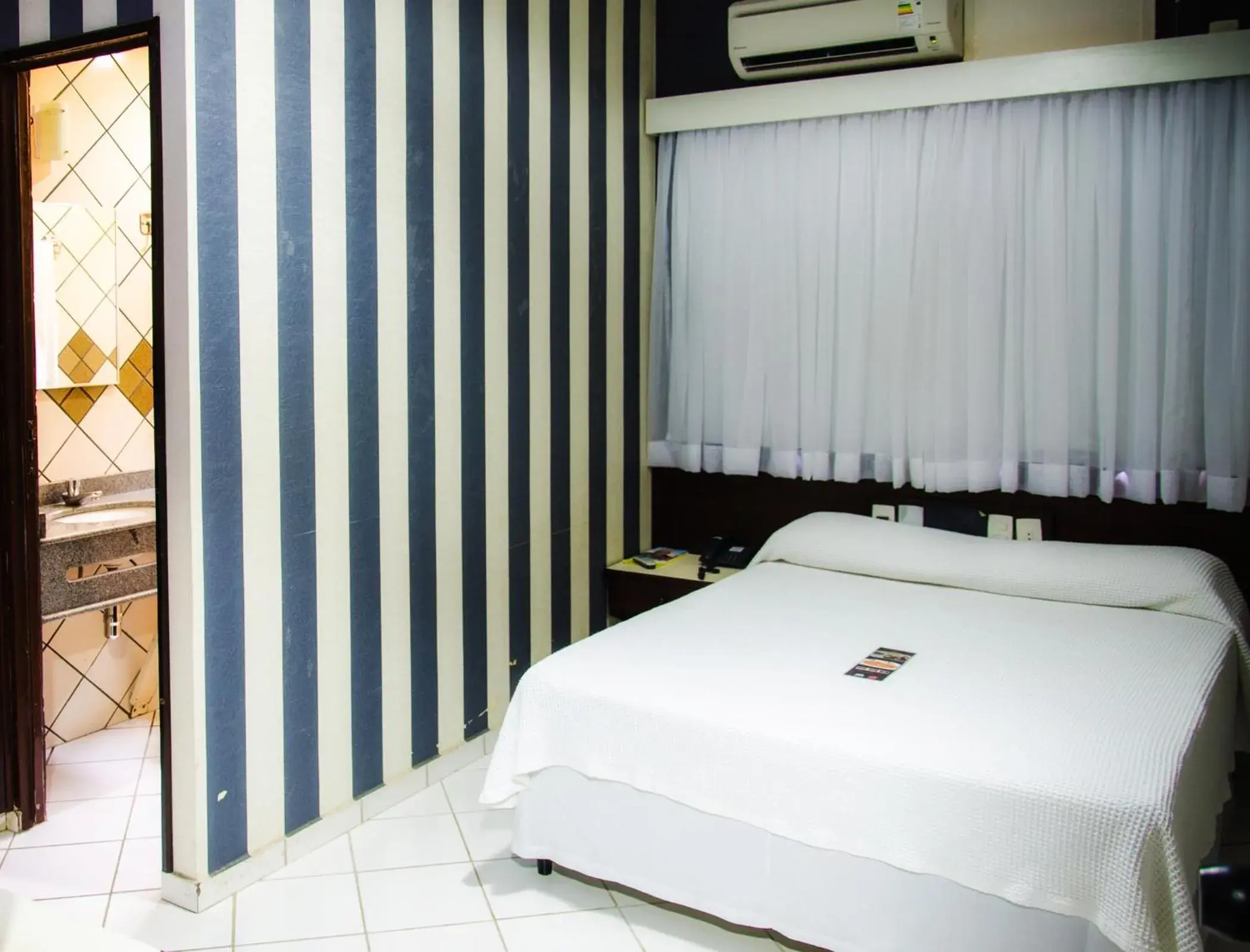 Deluxe Double Room - single occupancy in Pousada dos Girassóis Deluxe Double Room - single occupancy in Pousada dos Girassóis