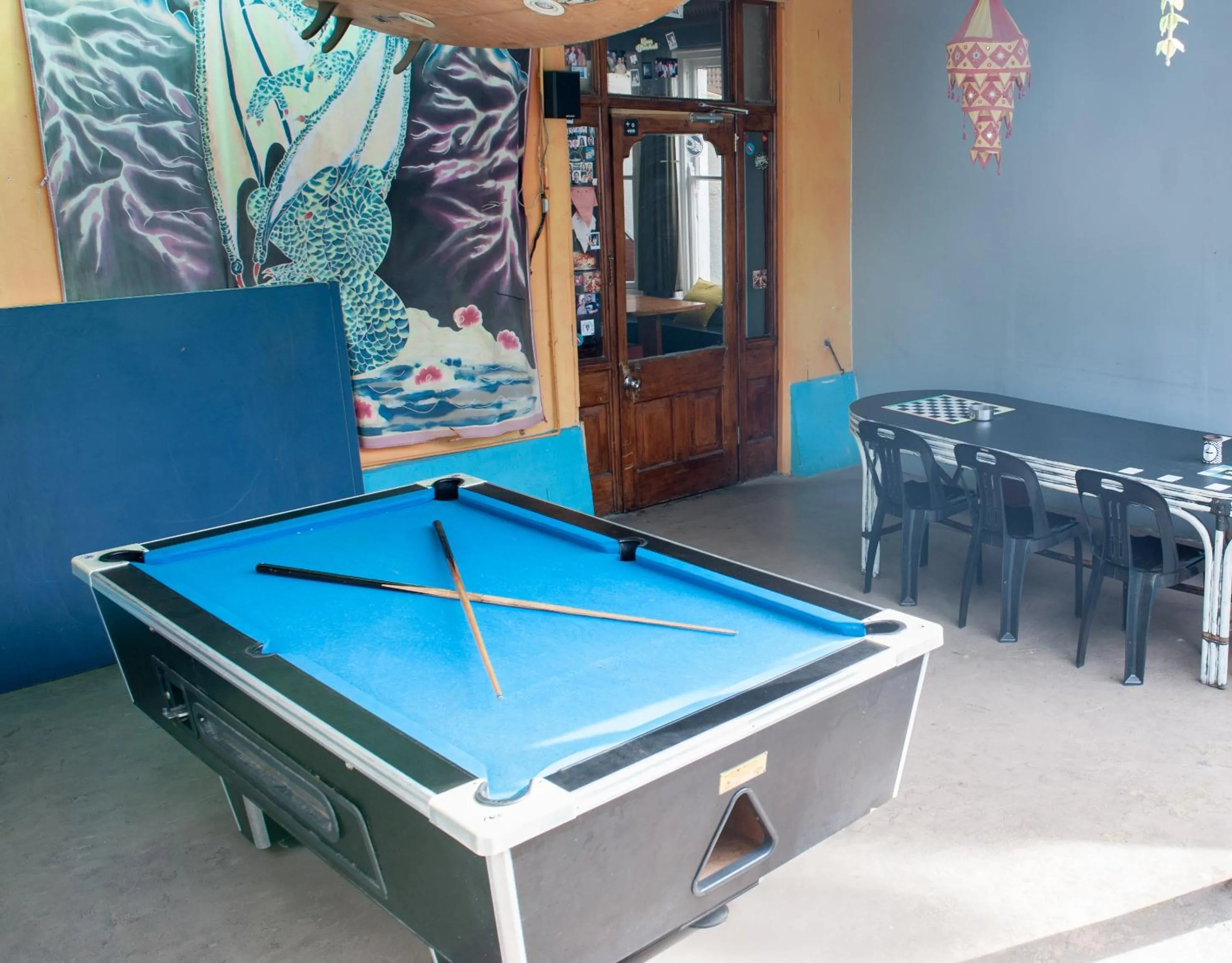 Property building in Big Blue Backpackers