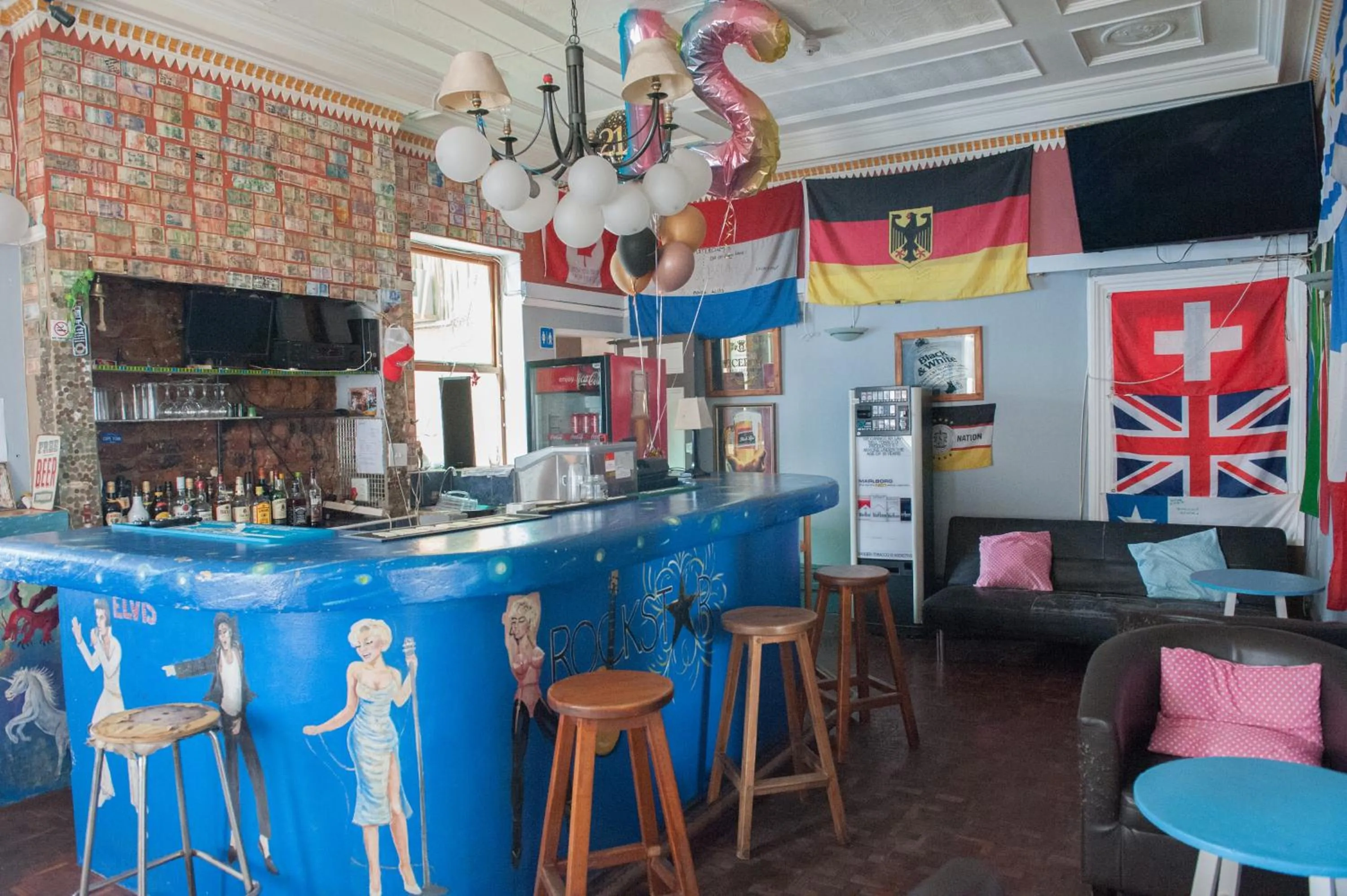 Big Blue Backpackers