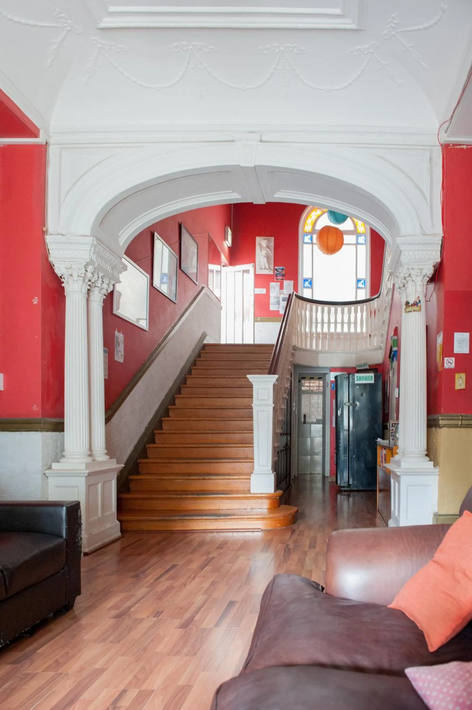 Property building in Big Blue Backpackers