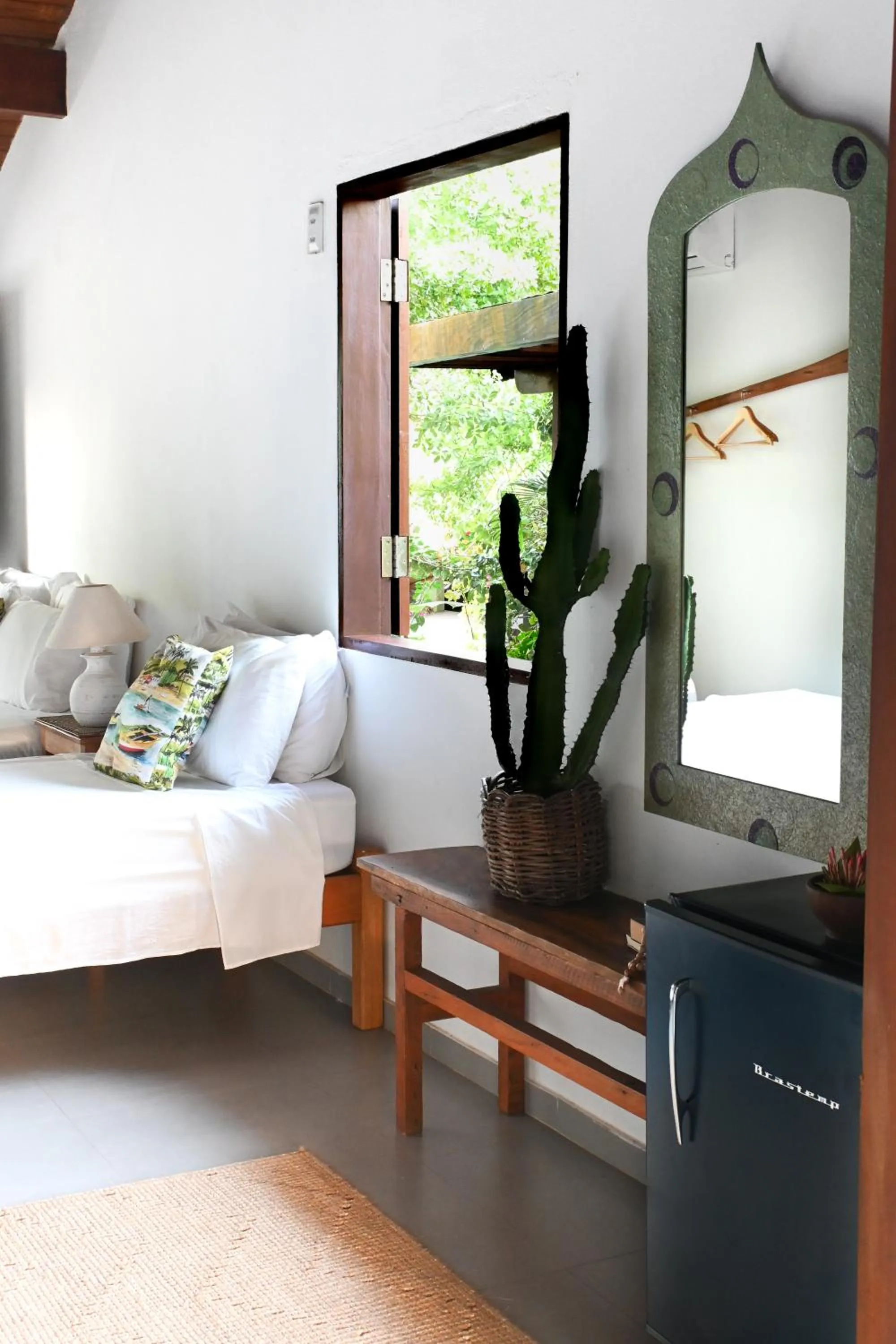 Decorative detail, Bed in Pousada Habitat Caraíva