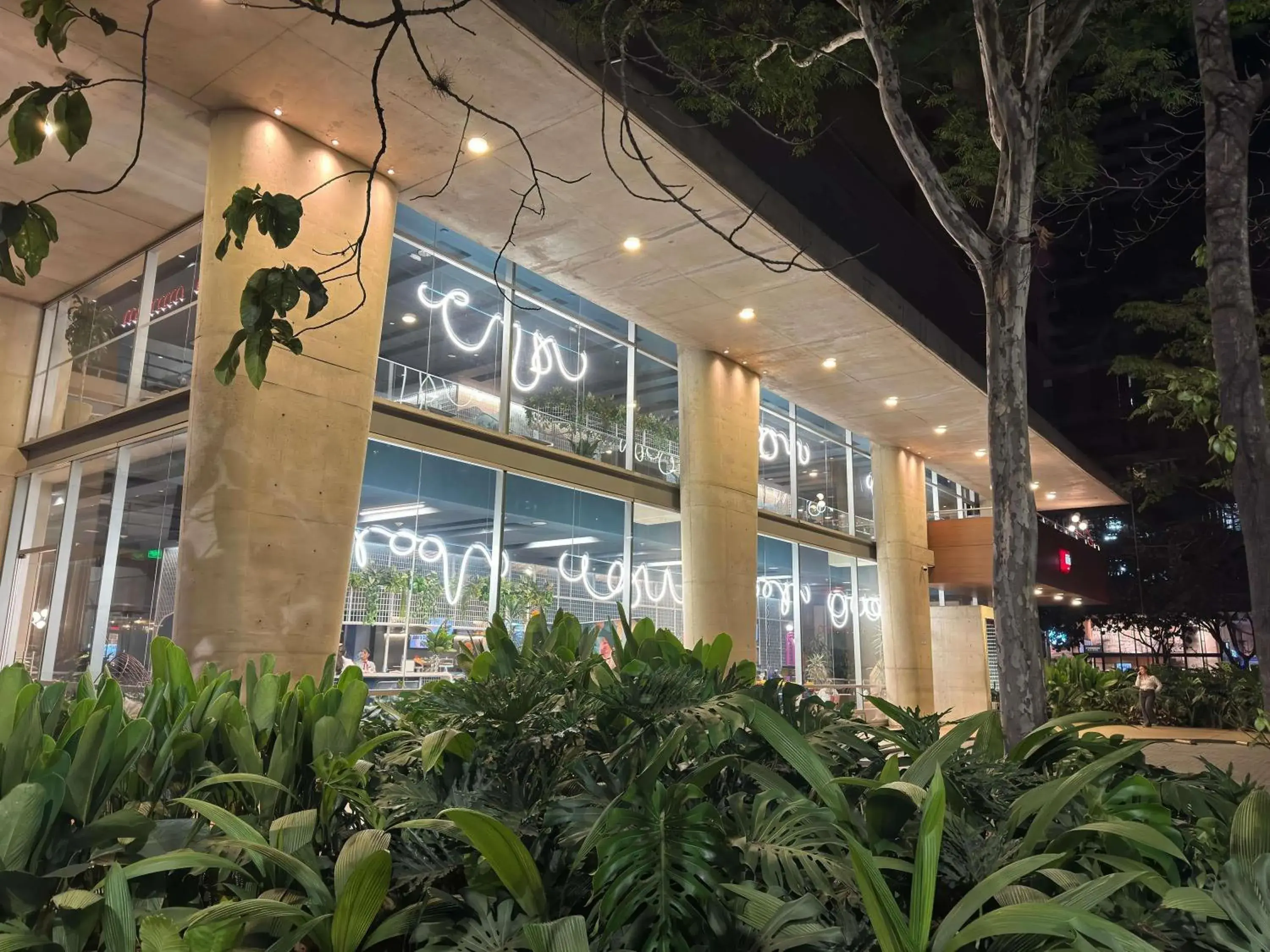 Property building in ibis Medellin Property building in ibis Medellin