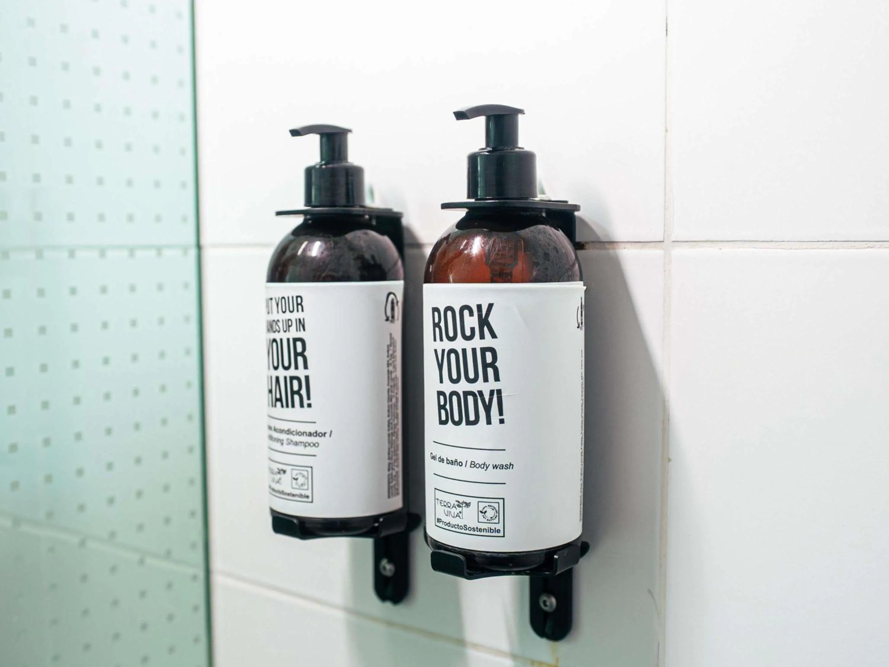 Bedroom in ibis Medellin