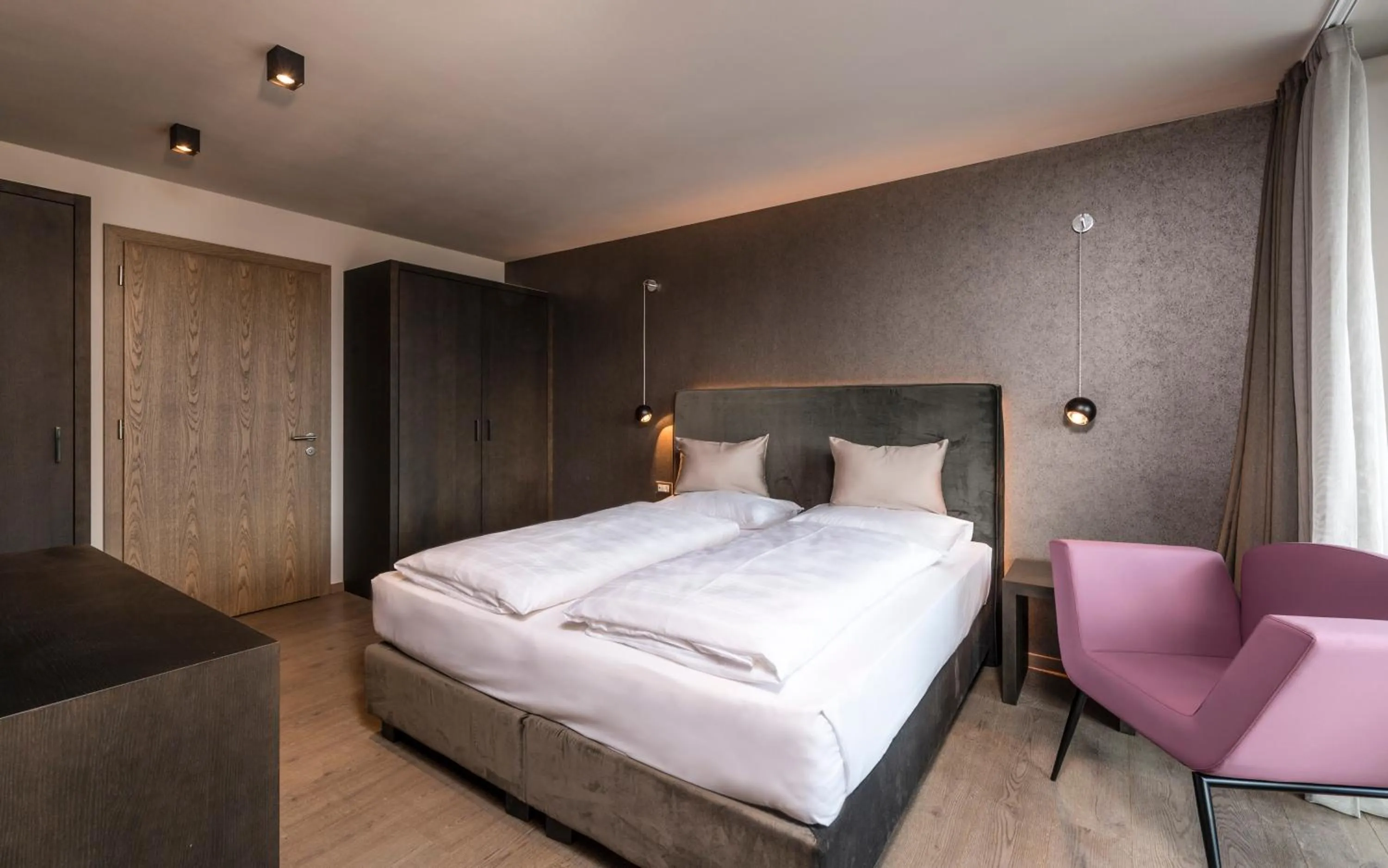 Photo of the whole room, Bed in Hotel - Appartements Schmied Hans