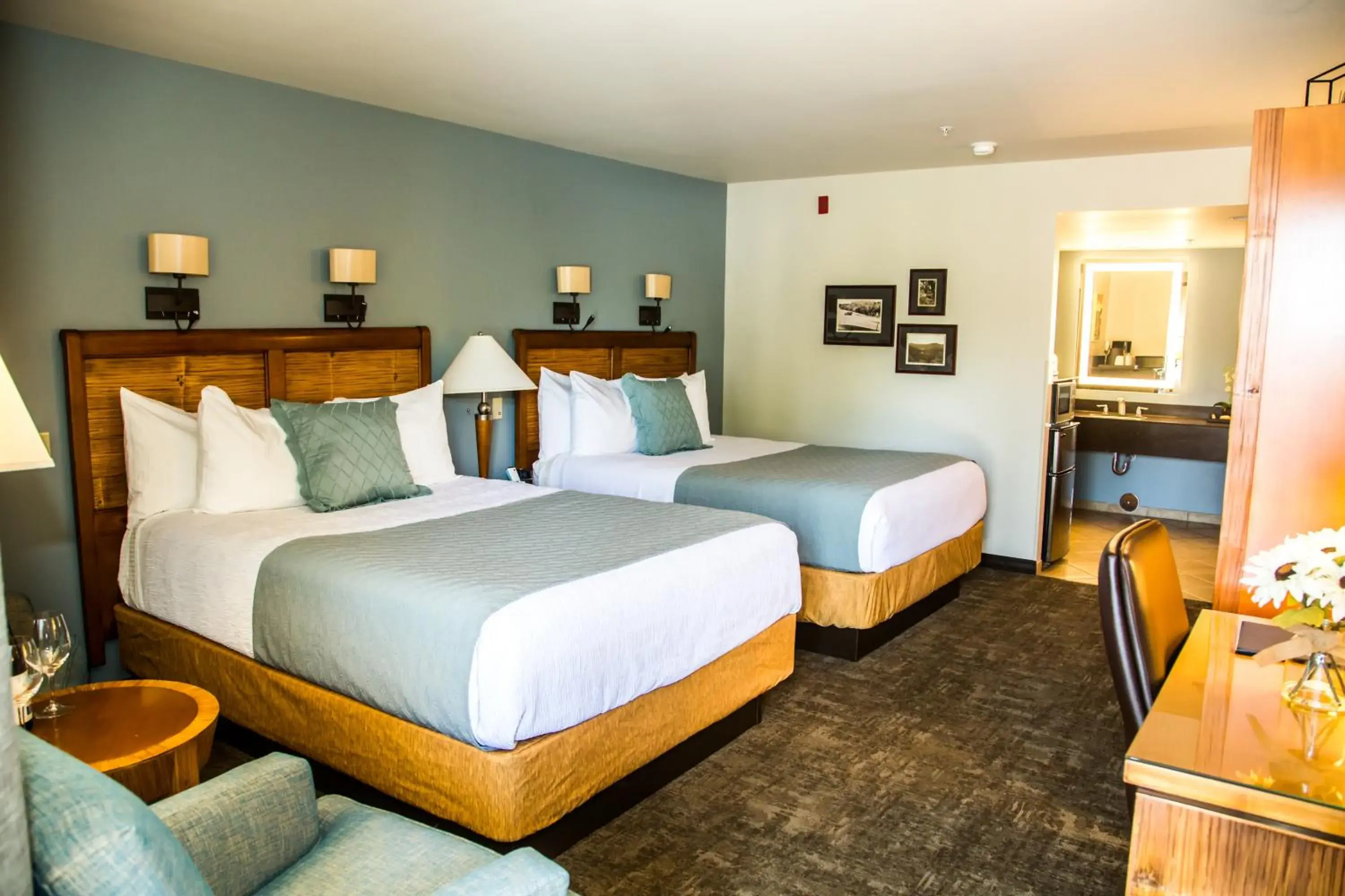 Bed in Adelaide Inn Bed in Adelaide Inn