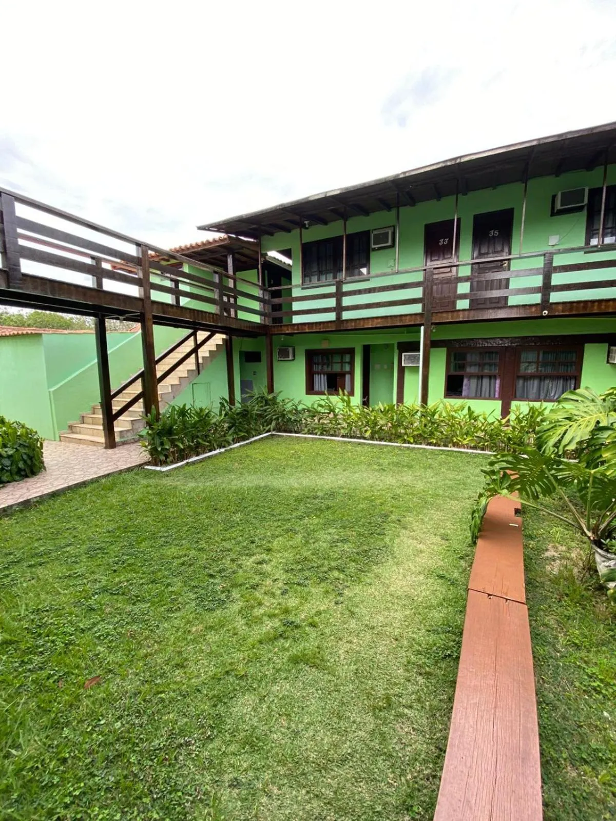 Pousada Ferradura Beach