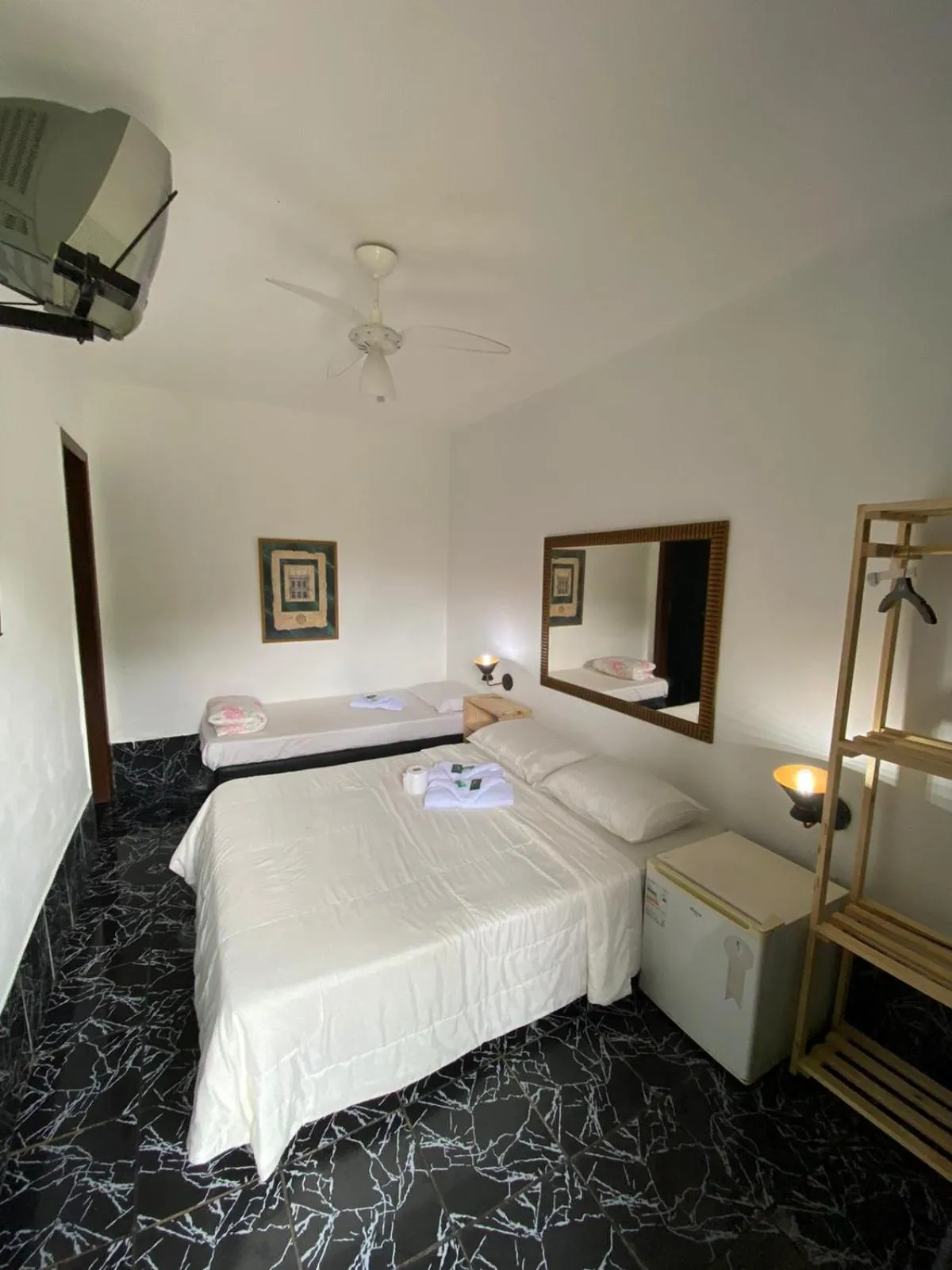 Bed in Pousada Ferradura Beach