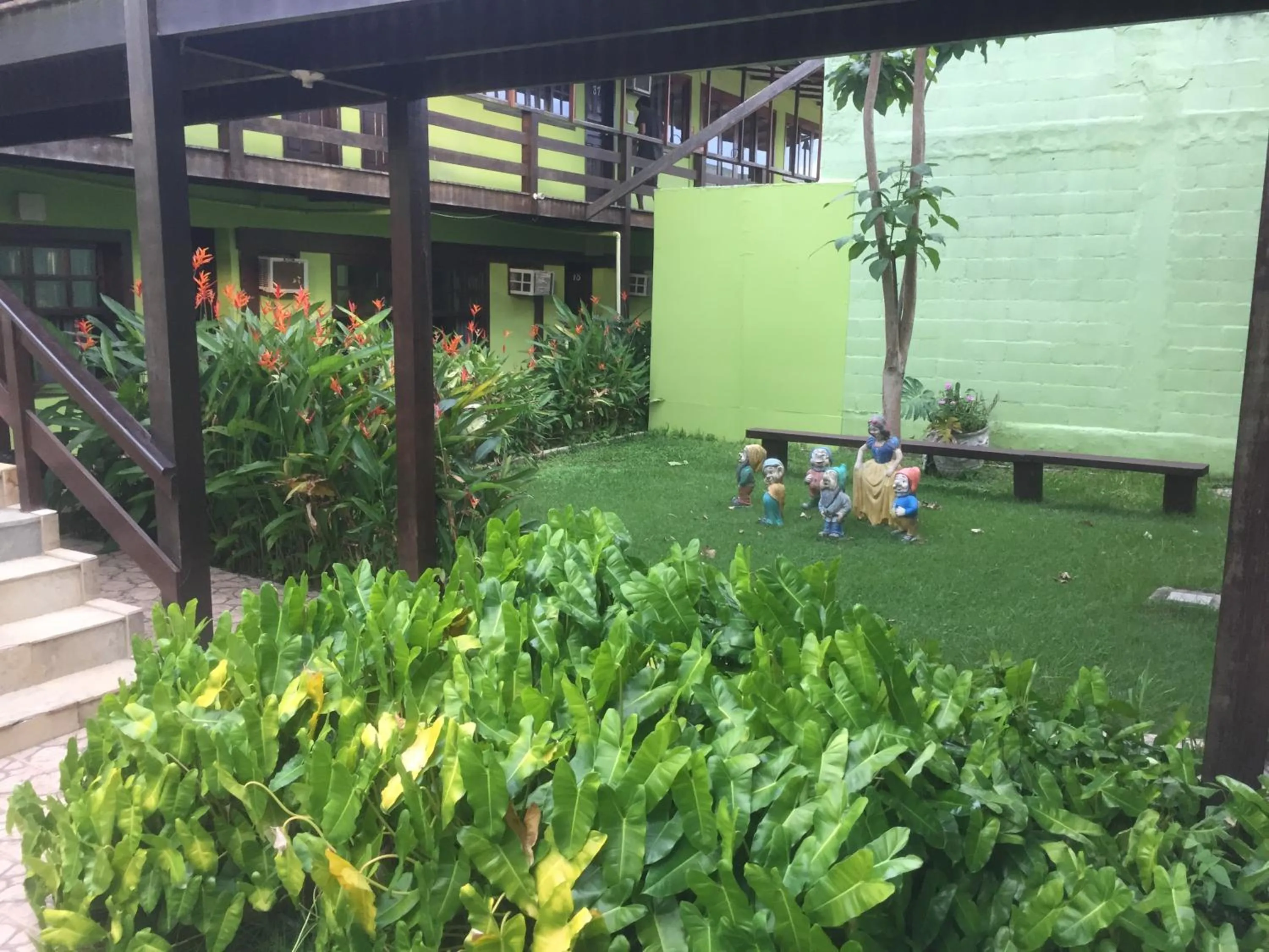 Garden in Pousada Ferradura Beach
