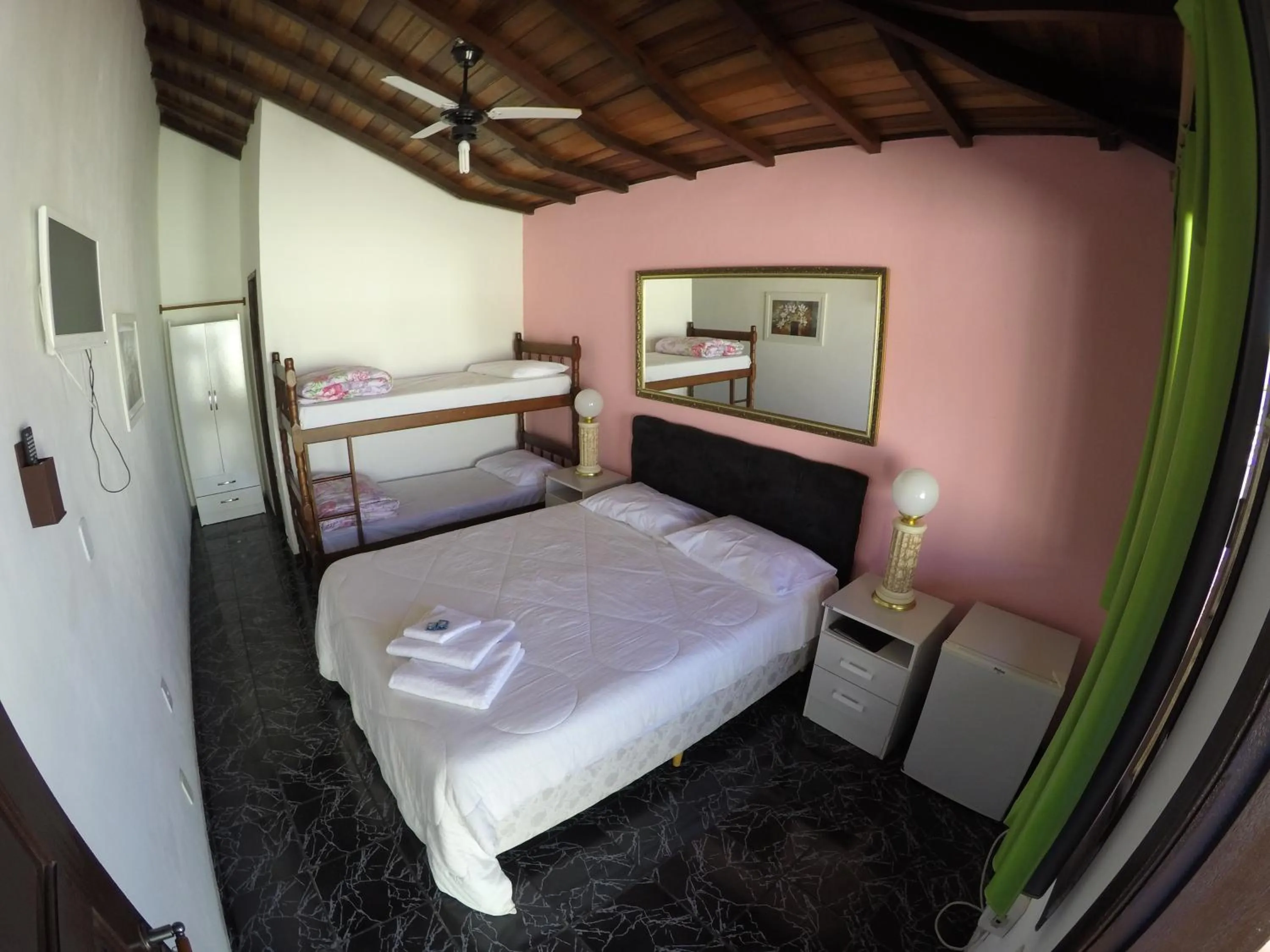 Bed in Pousada Ferradura Beach