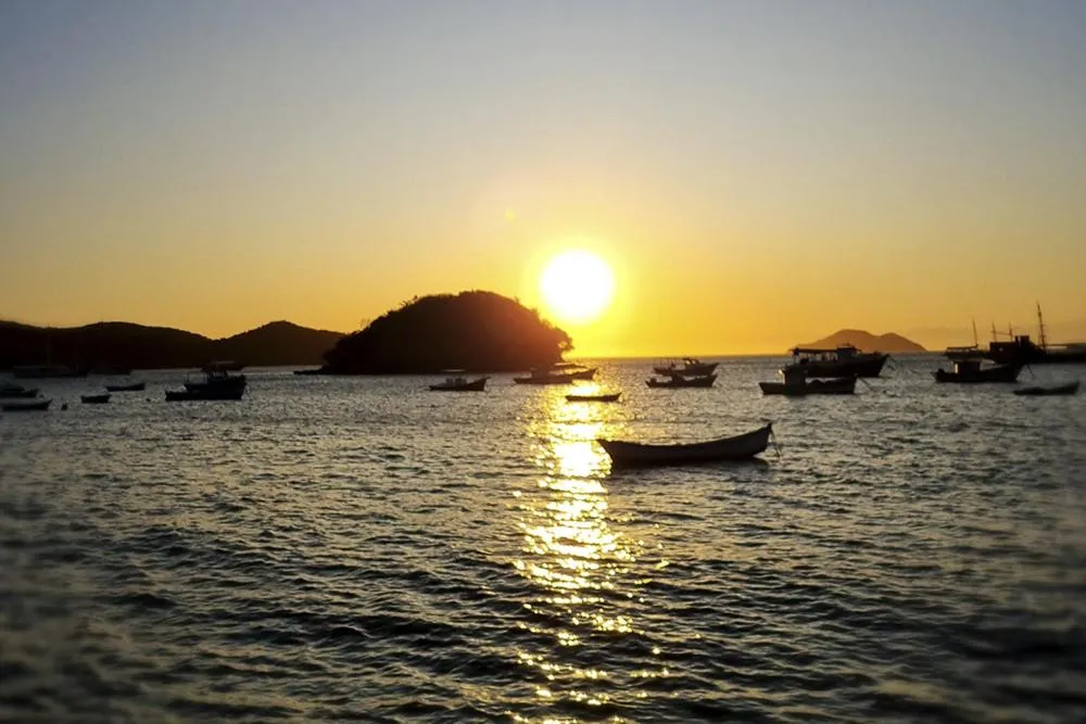 Pousada Ferradura Beach