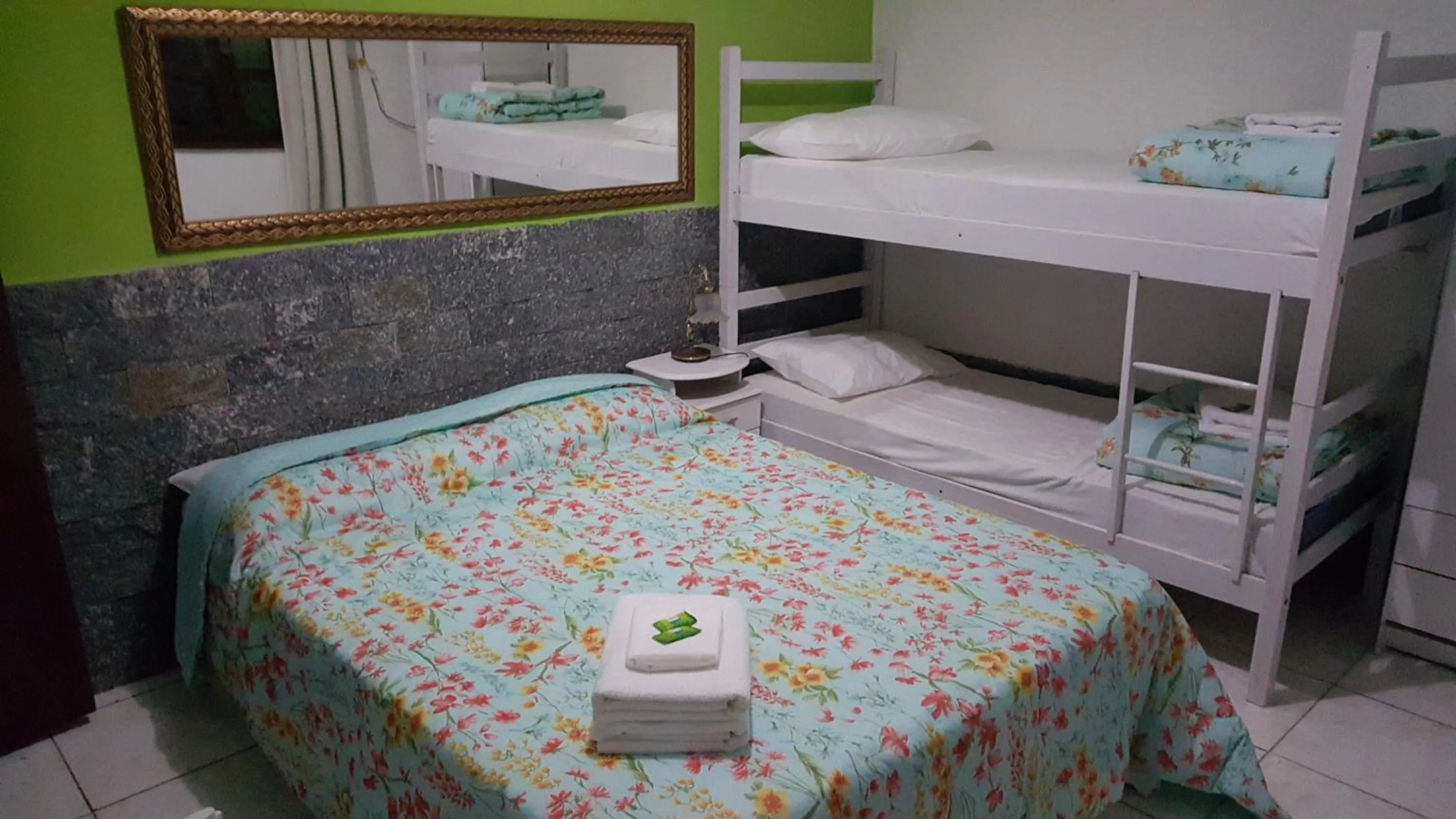 Bed in Pousada Ferradura Beach