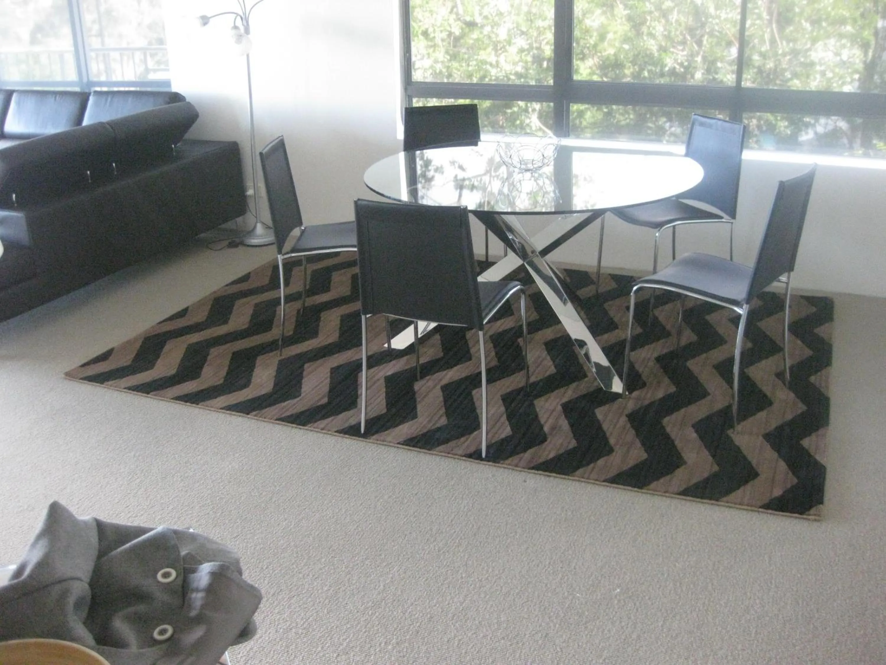 Day in Fairthorpe Apartments