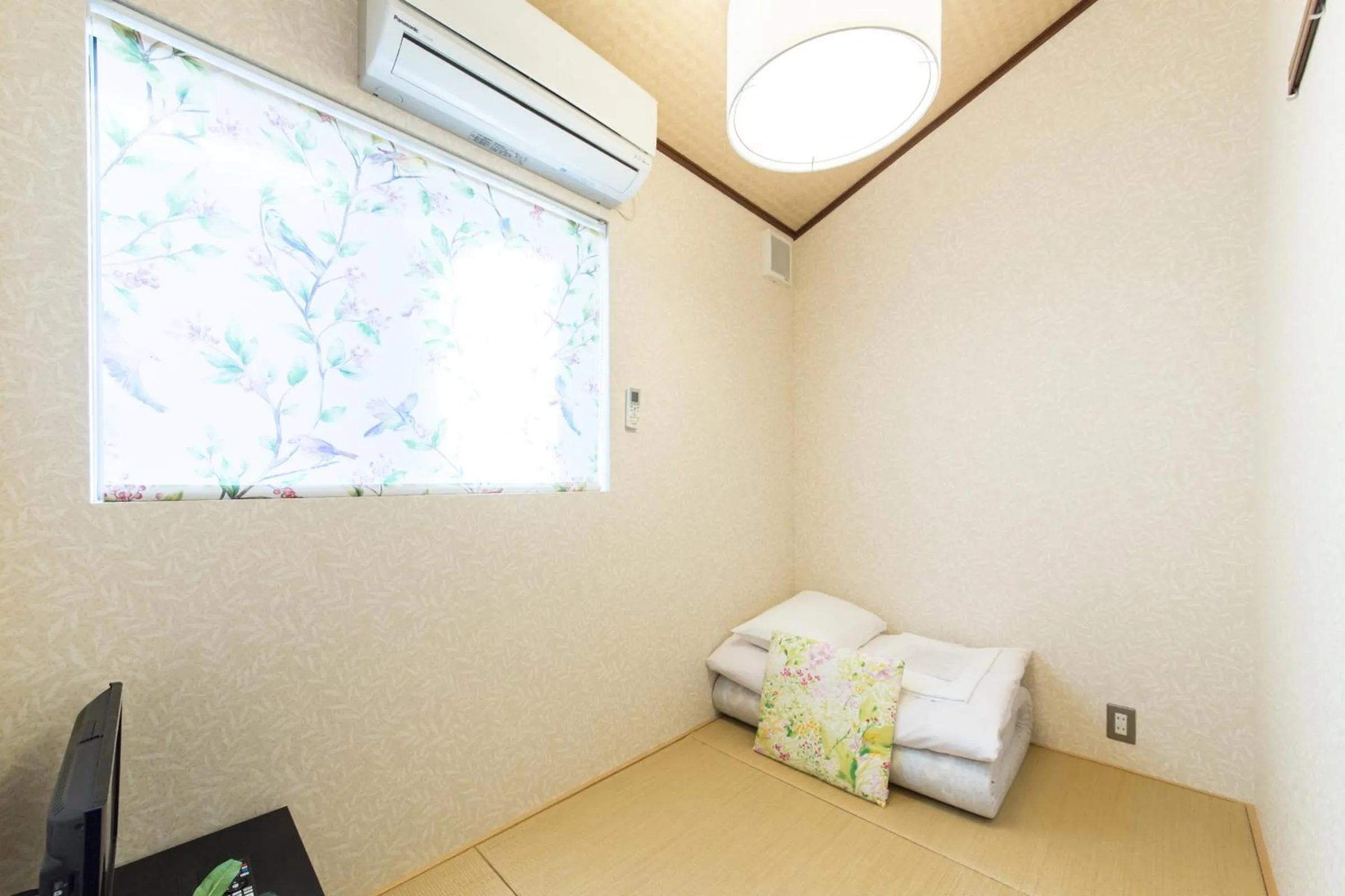 Photo of the whole room, Bed in Woman Only Guesthouse Nanohana (Female only)