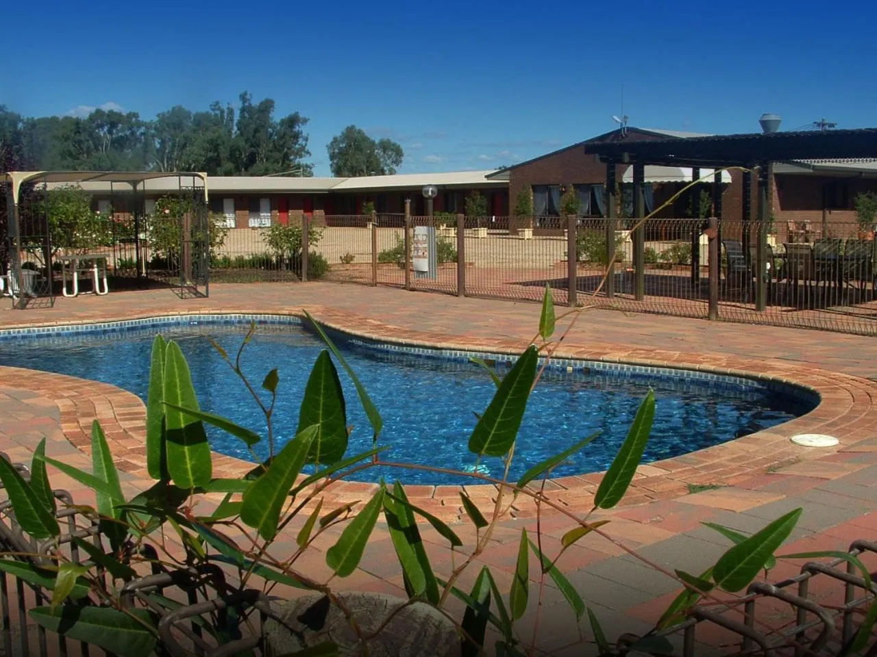 Patio in Newell Motor Inn Narrandera