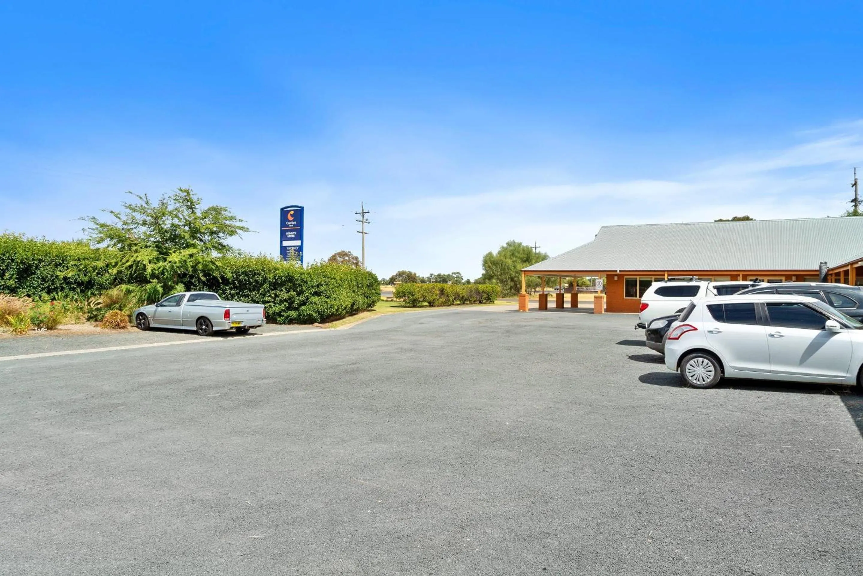 Property building in Comfort Inn Bishops Lodge