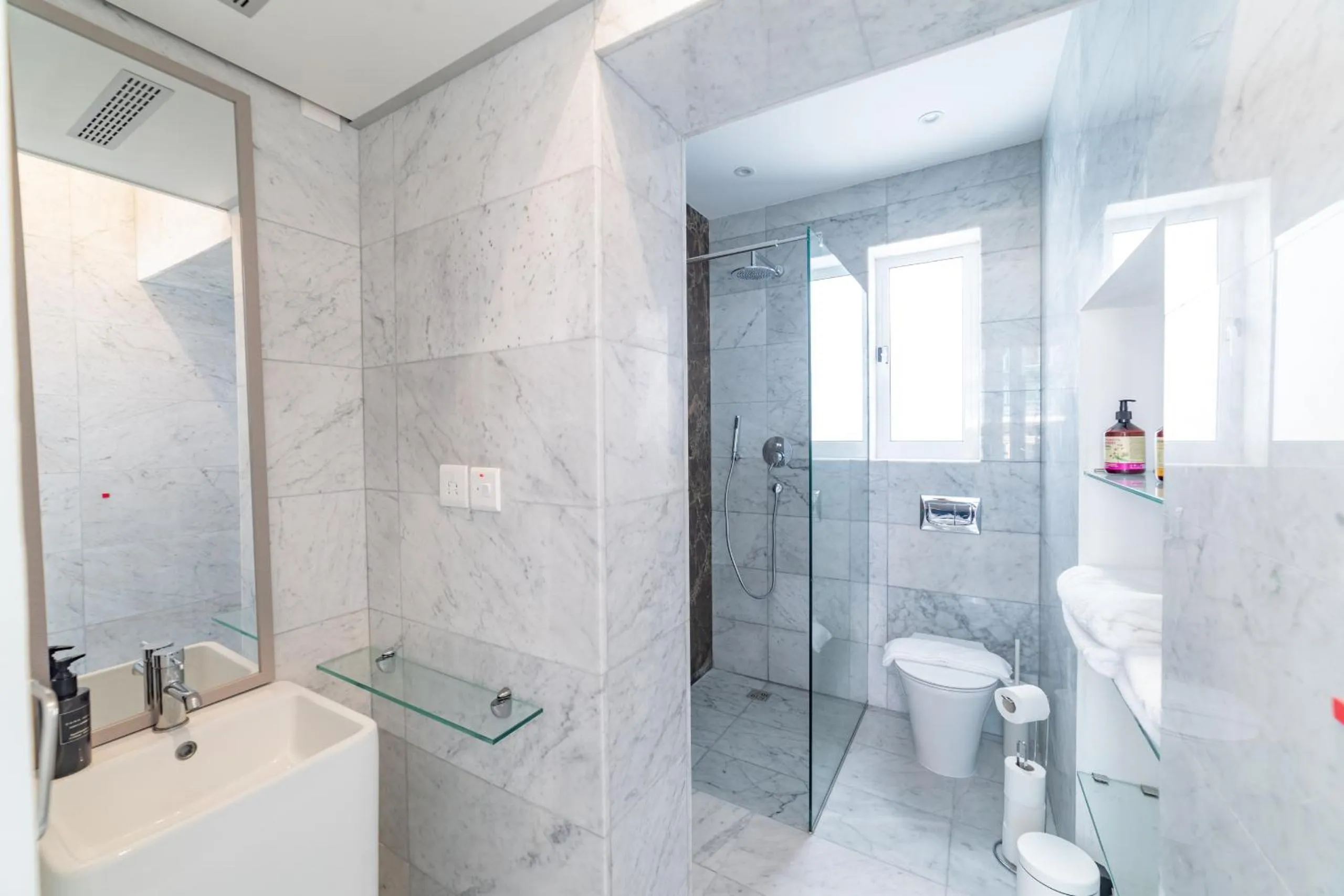 Bathroom in Carmelita Valletta