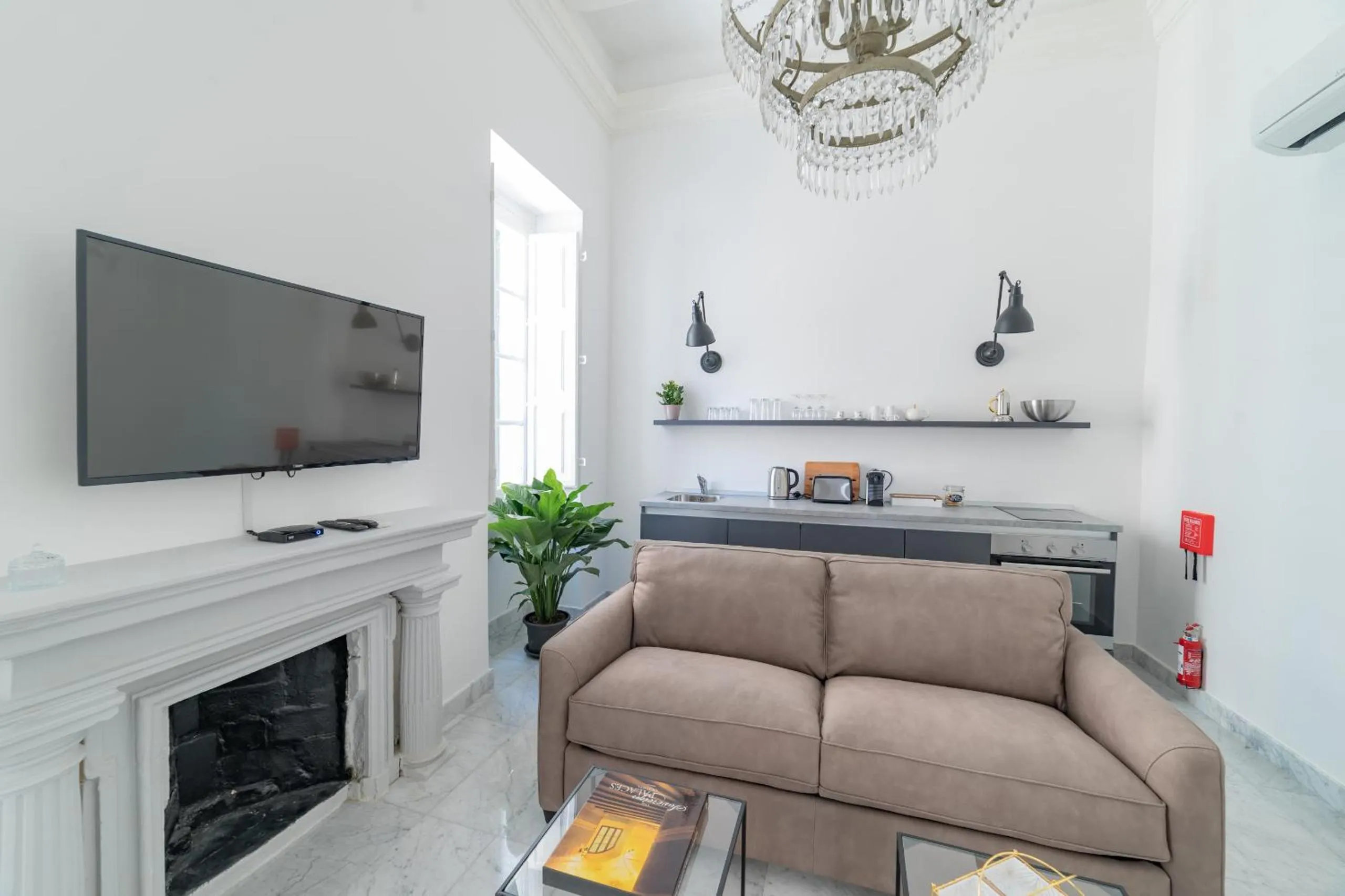 Other in Carmelita Valletta