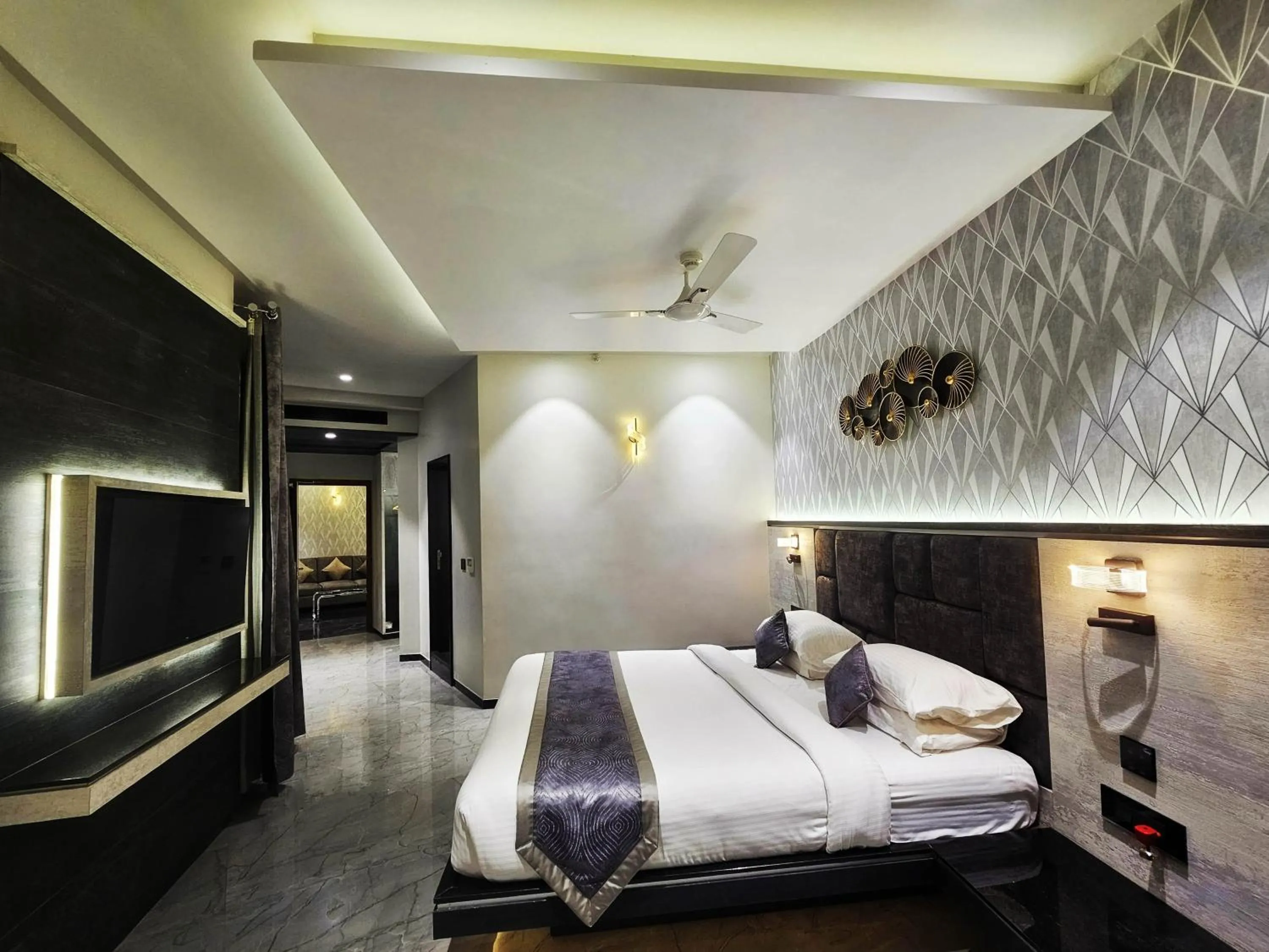 Bedroom, Bed in Malligi,Hampi