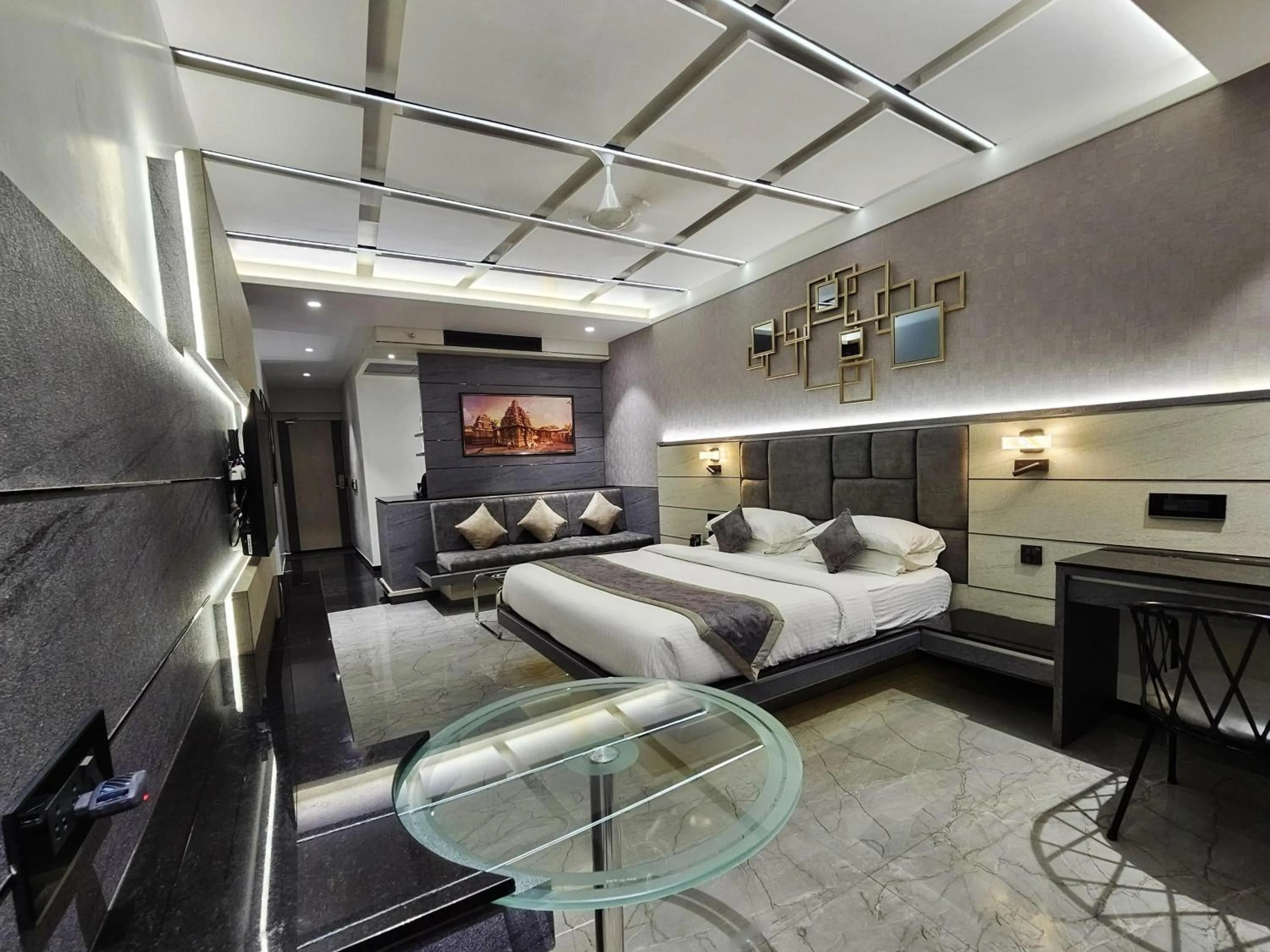 Bedroom, Bed in Malligi,Hampi