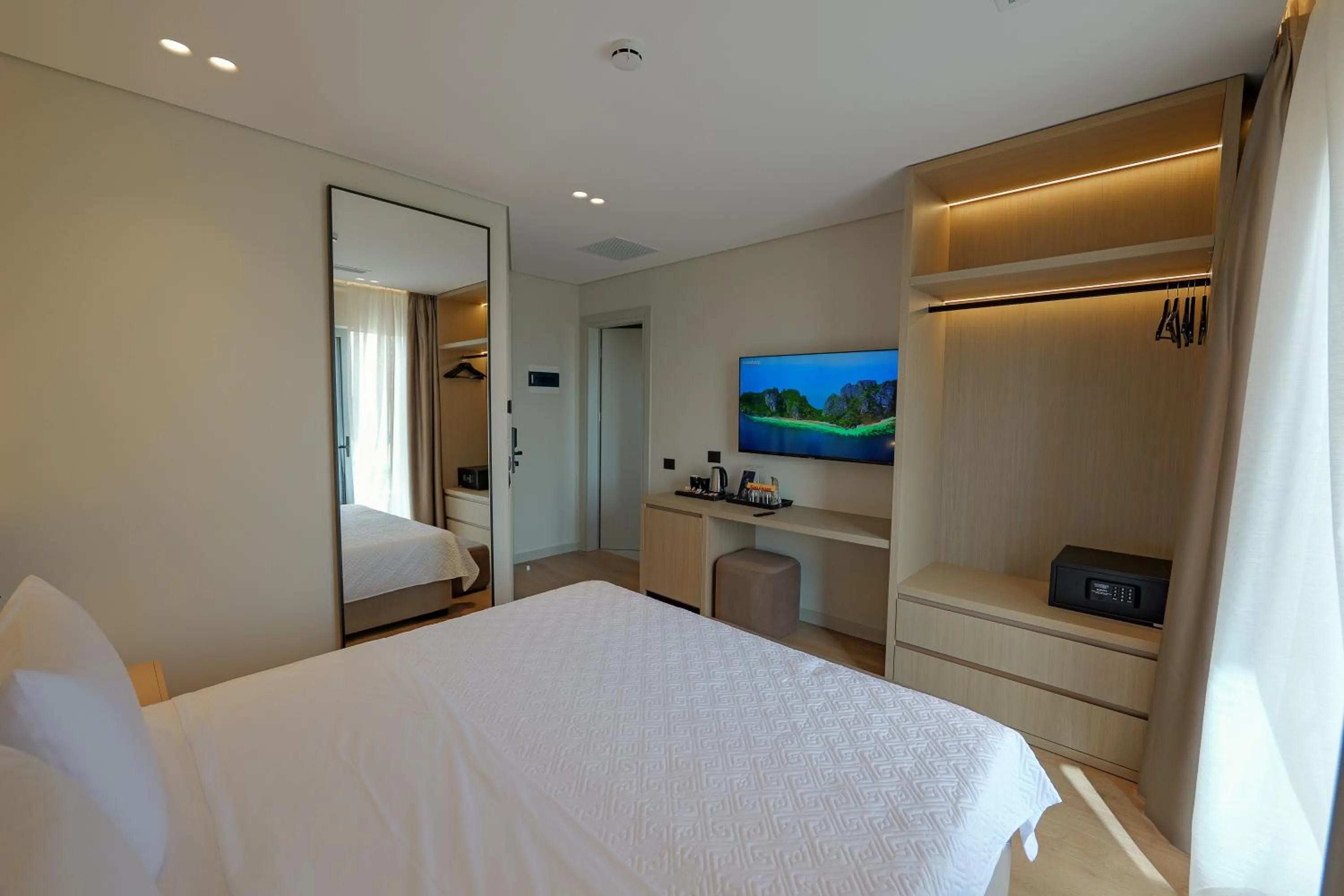 Photo of the whole room, Bed in Hotel Teuta