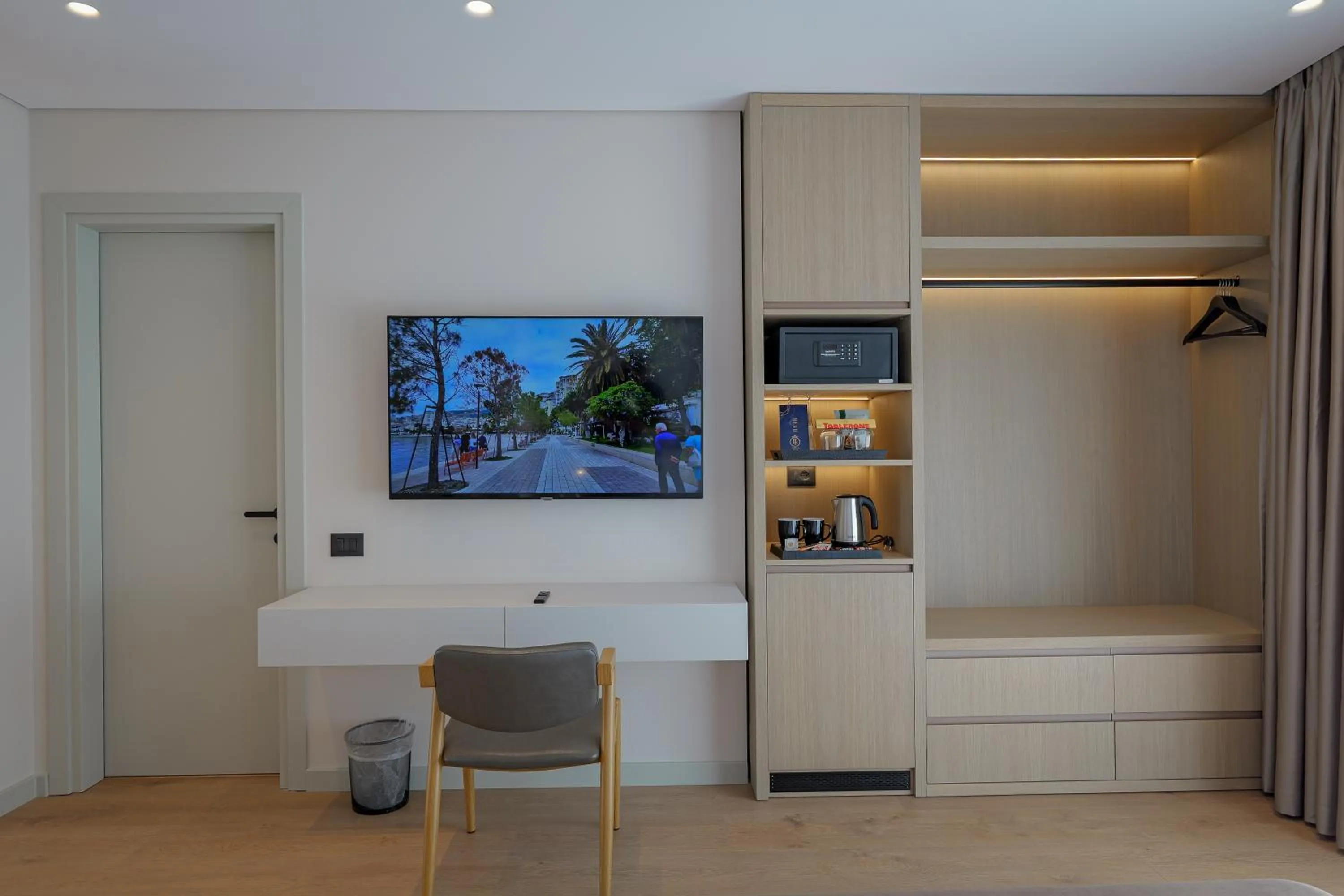 TV and multimedia in Hotel Teuta