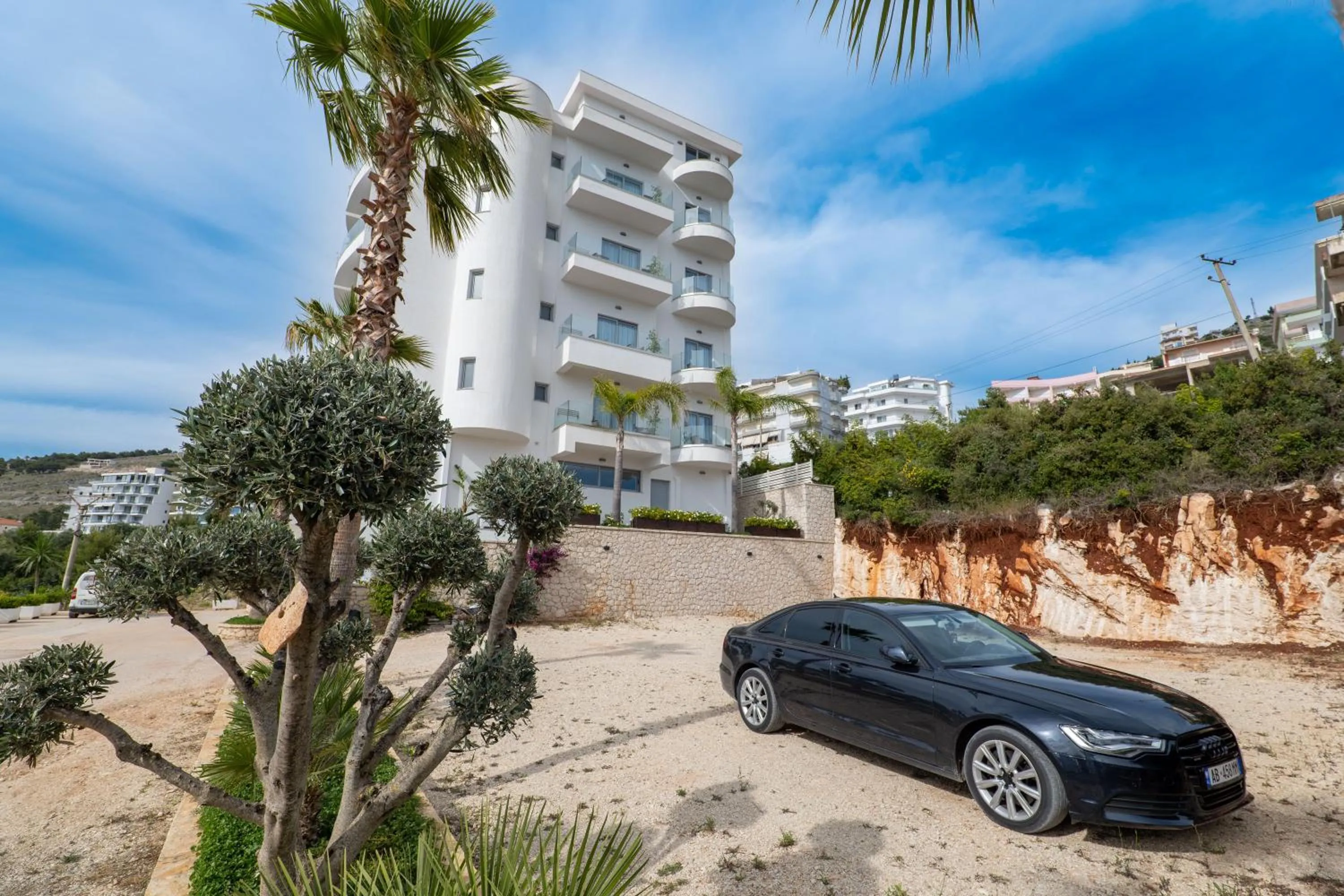 Property building in Hotel Teuta