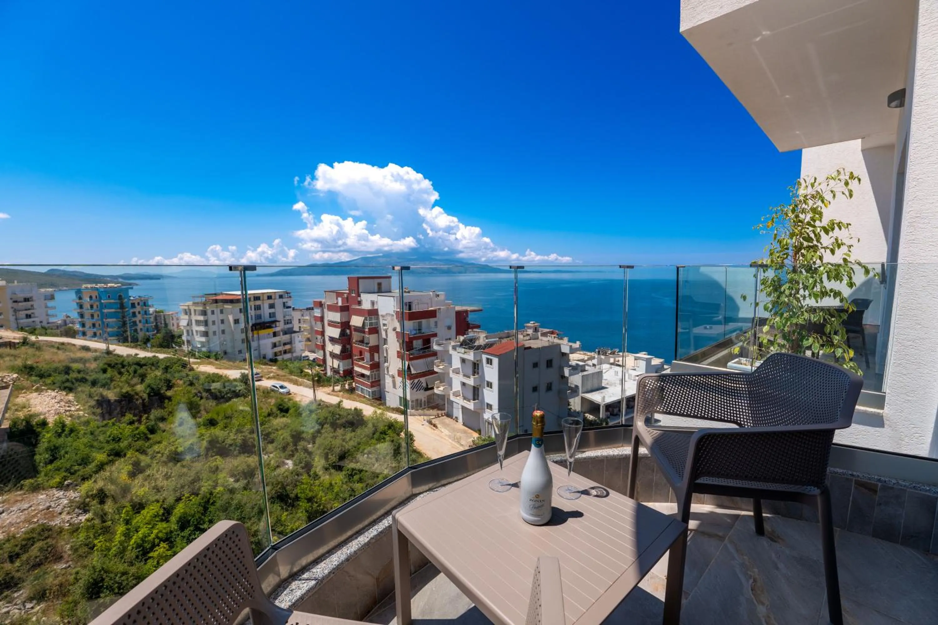 View (from property/room) in Hotel Teuta