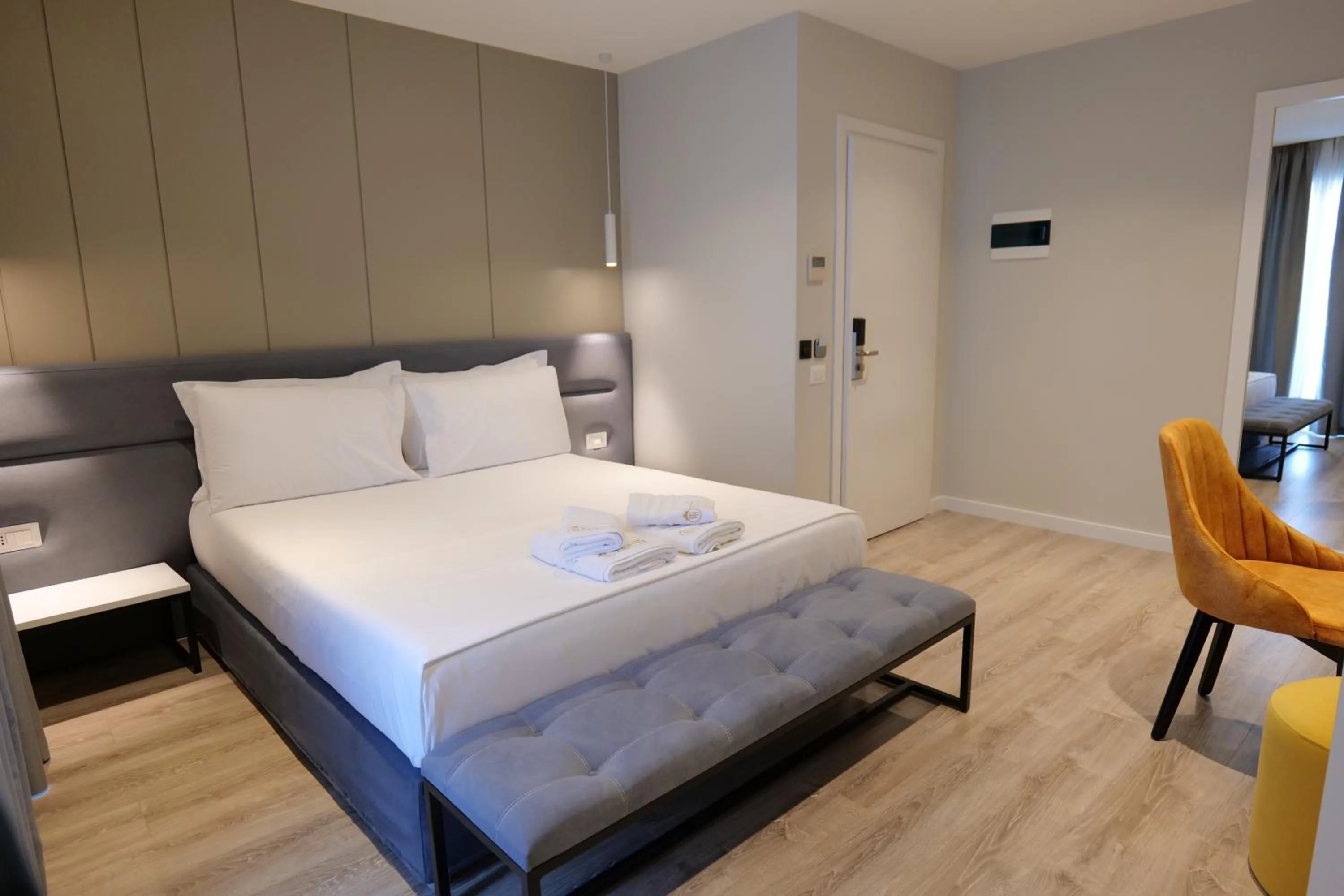 Photo of the whole room, Bed in Hotel Teuta