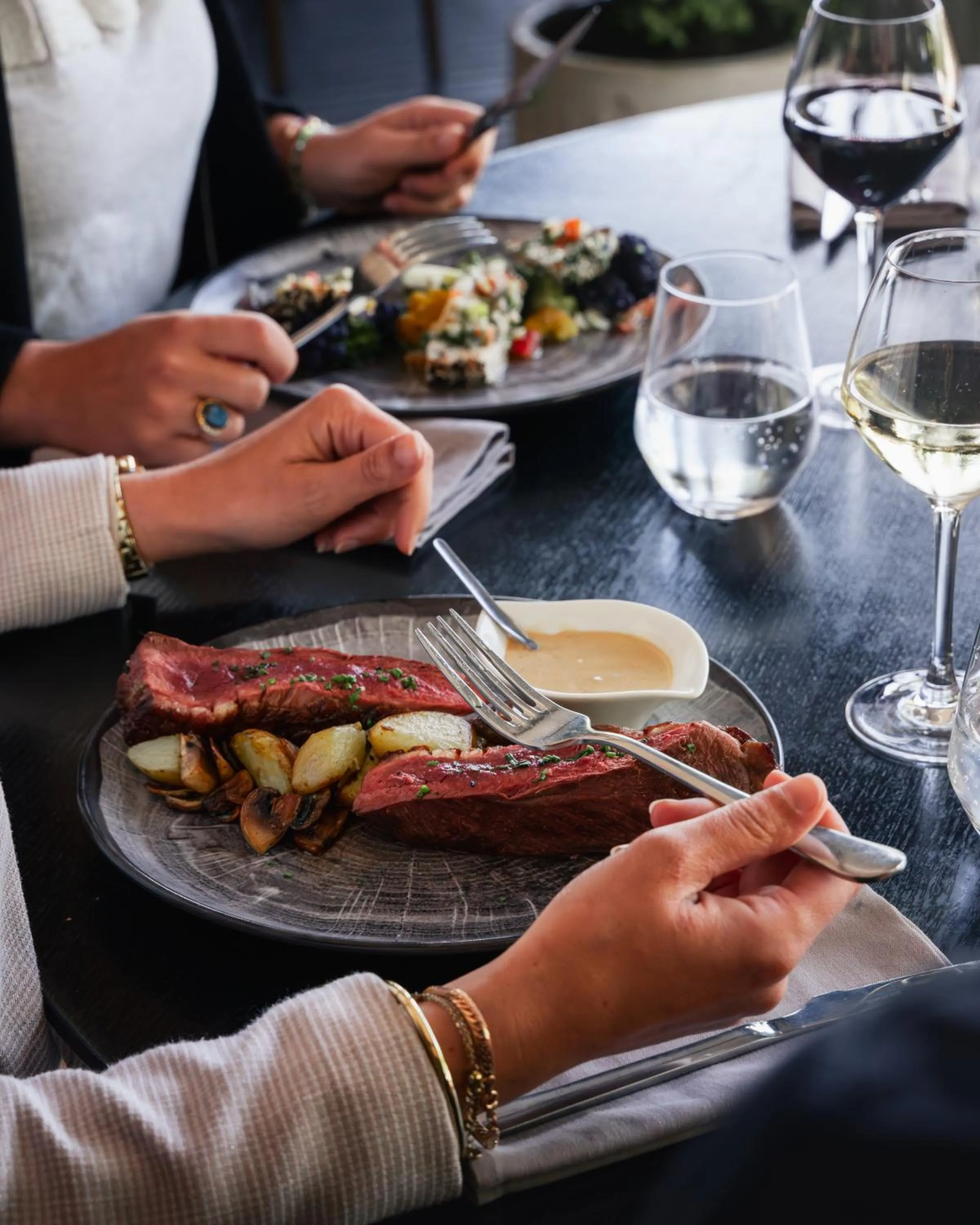 People in BRIT HOTEL - RESTAURANT Saint-Brieuc Langueux