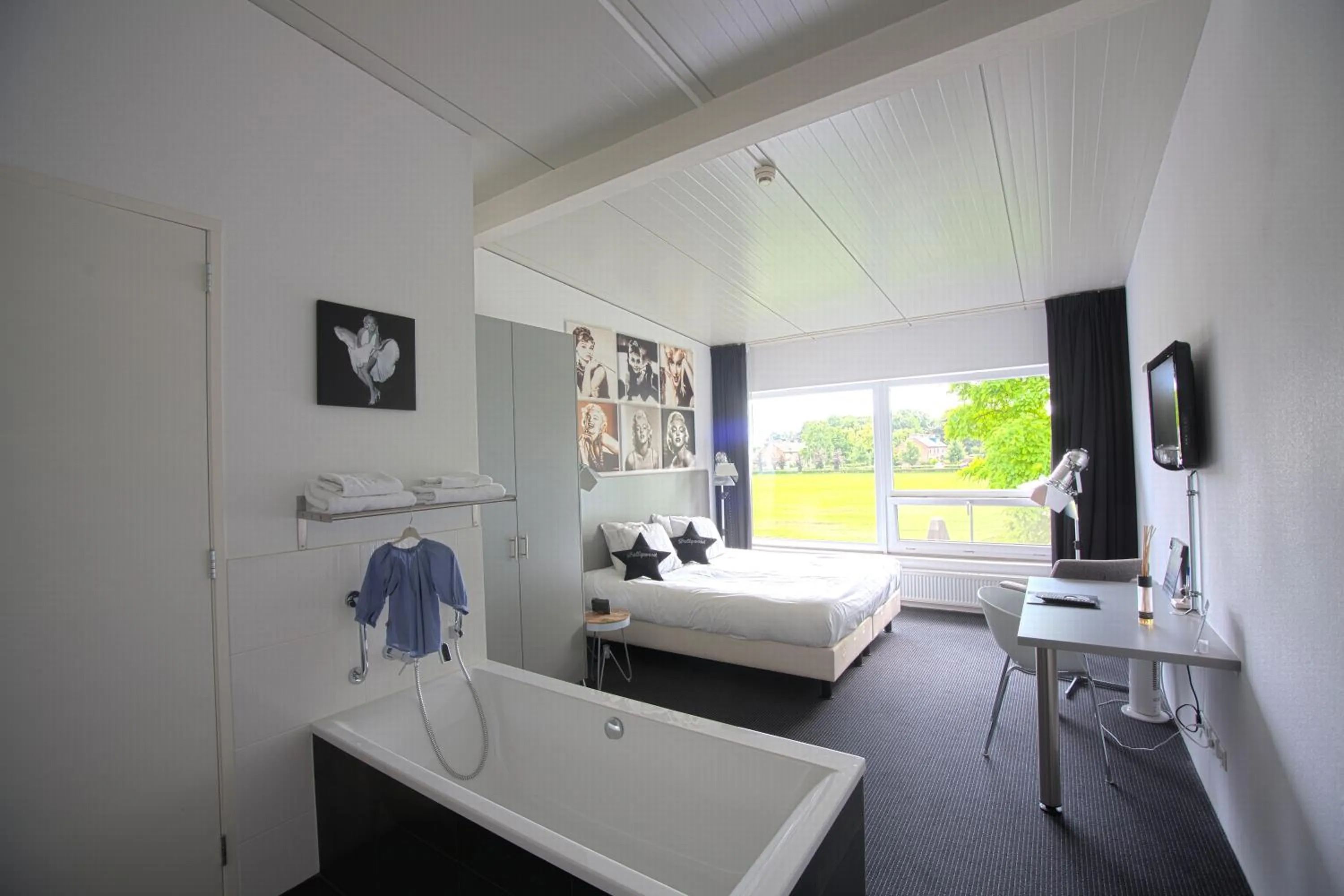 Bed in De Slaapfabriek vakantiehuis en trainingslocatie