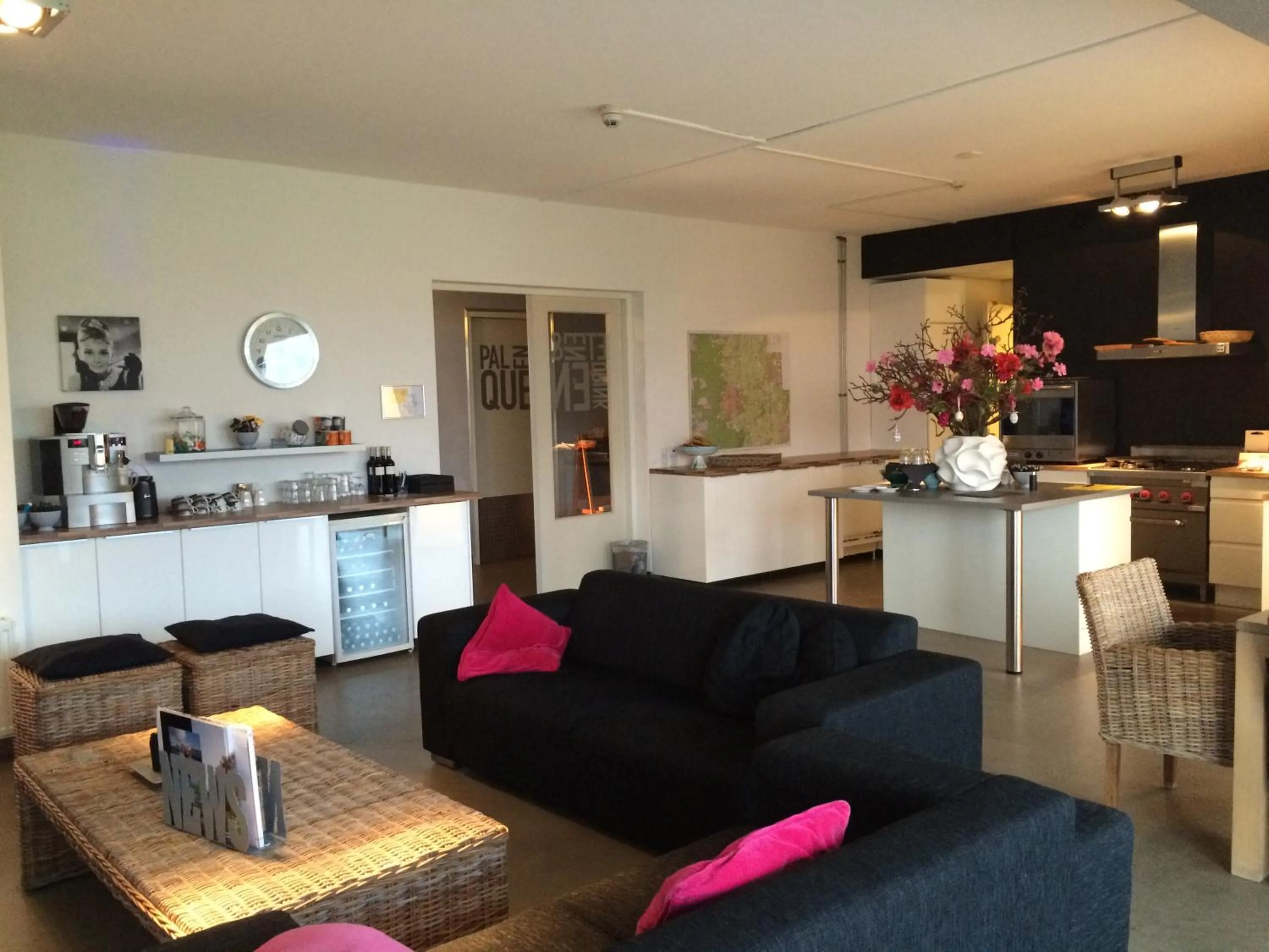 Restaurant/places to eat in De Slaapfabriek vakantiehuis en trainingslocatie