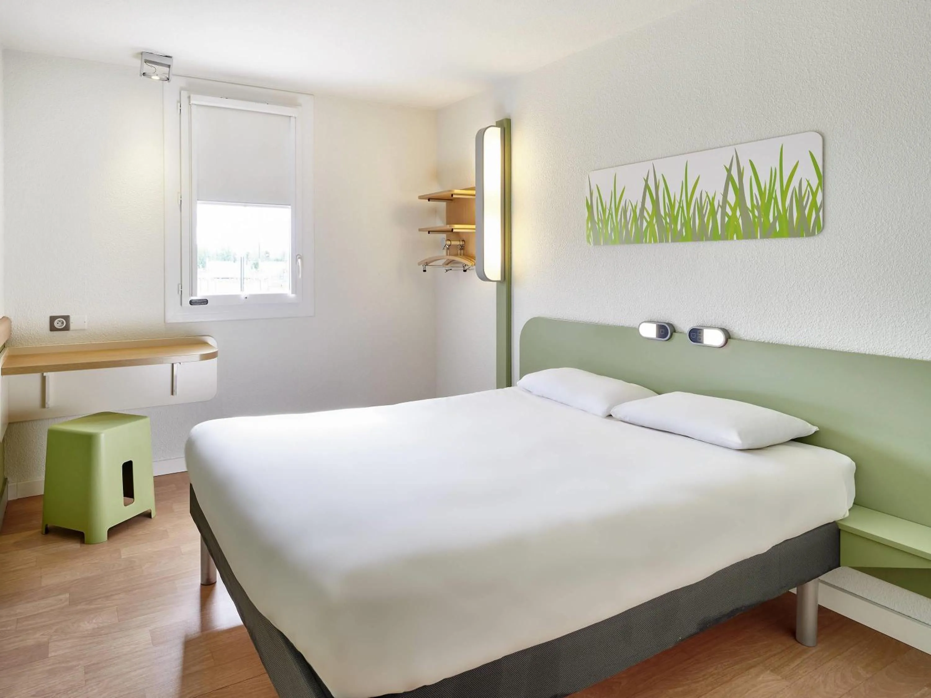 Bedroom, Bed in Ibis budget Périgueux