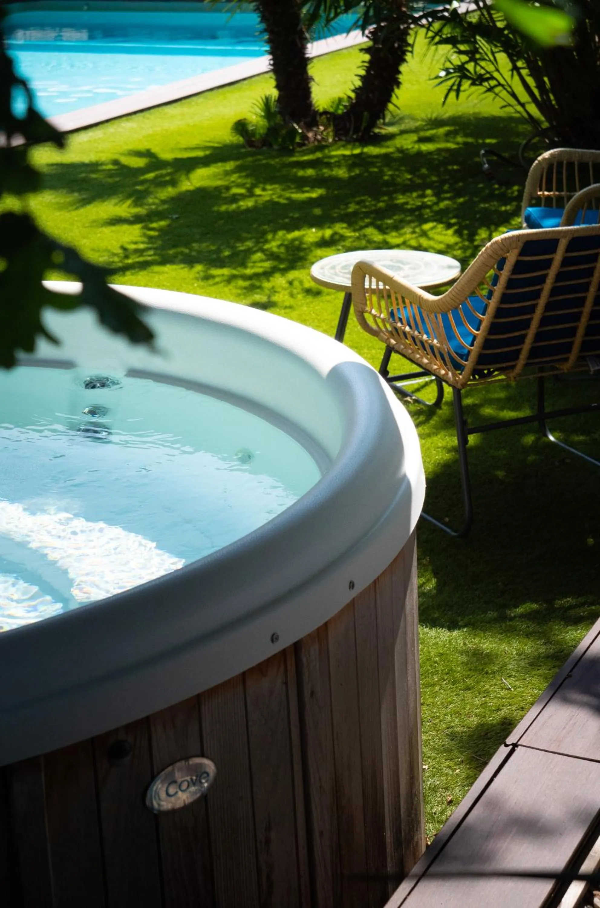 Spa and wellness centre/facilities in La Villa Herbert Maison d'hôtes à Andernos