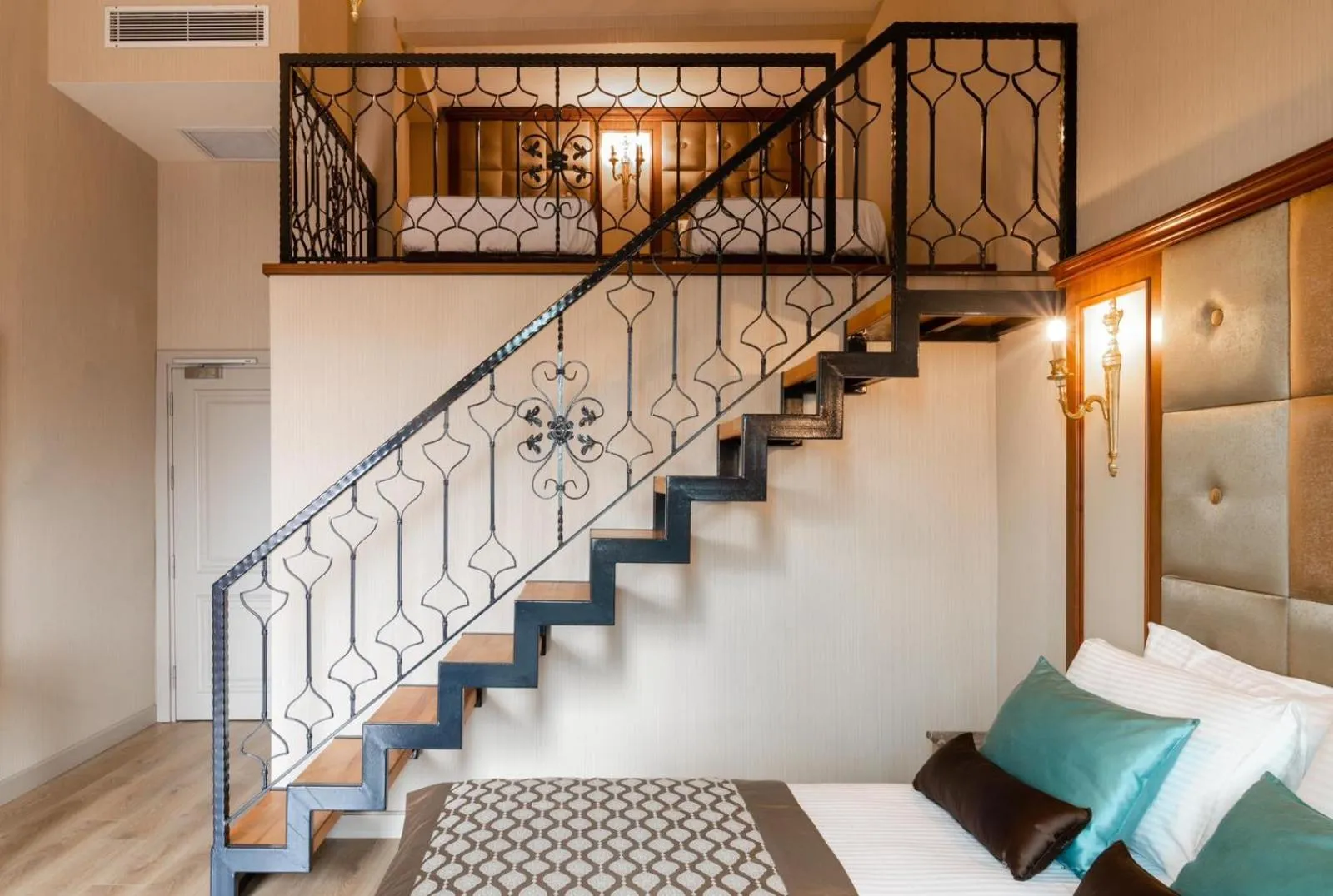 Bathroom in Hotel The Pera Hill