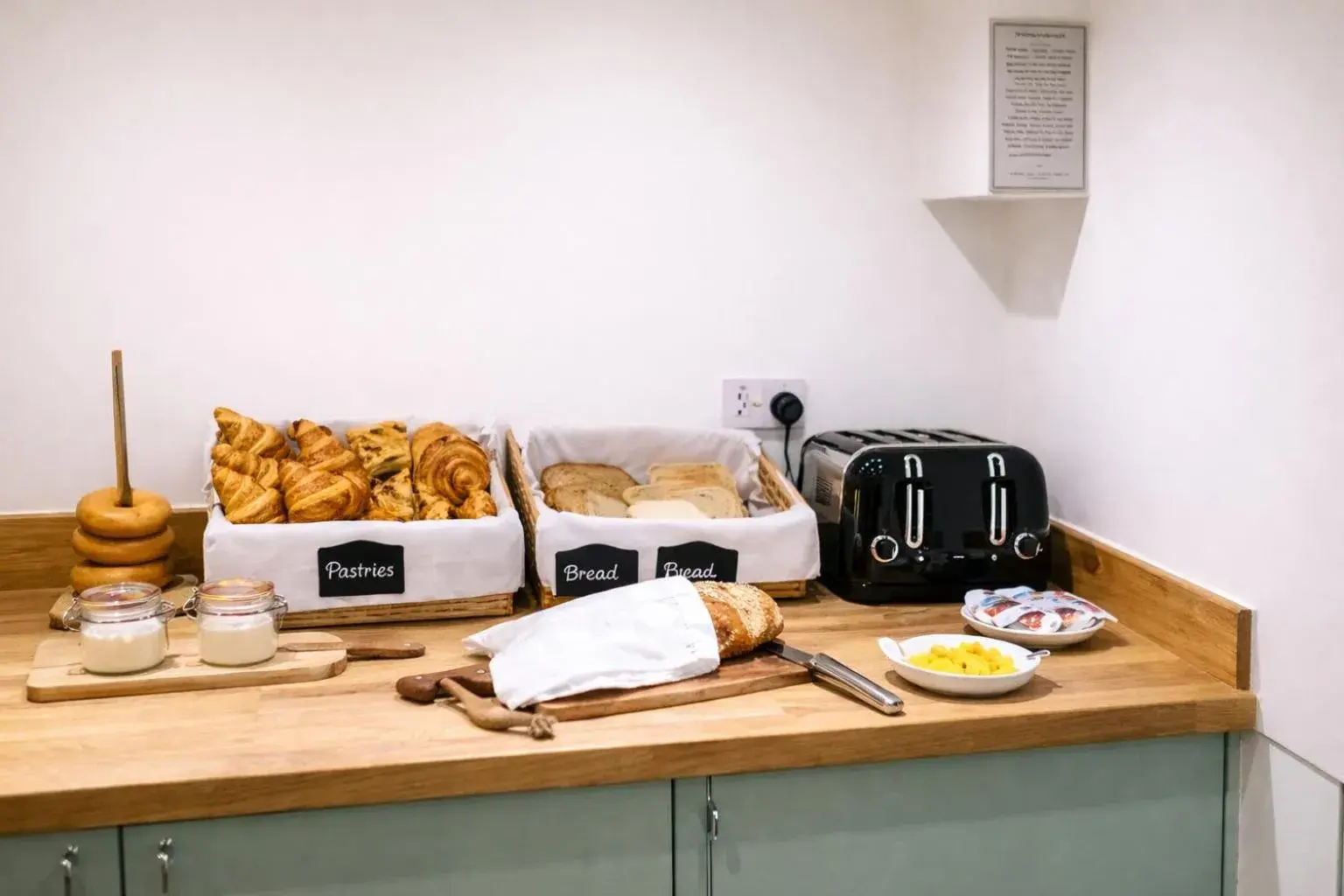 Breakfast in Vanbrugh House Hotel Breakfast in Vanbrugh House Hotel