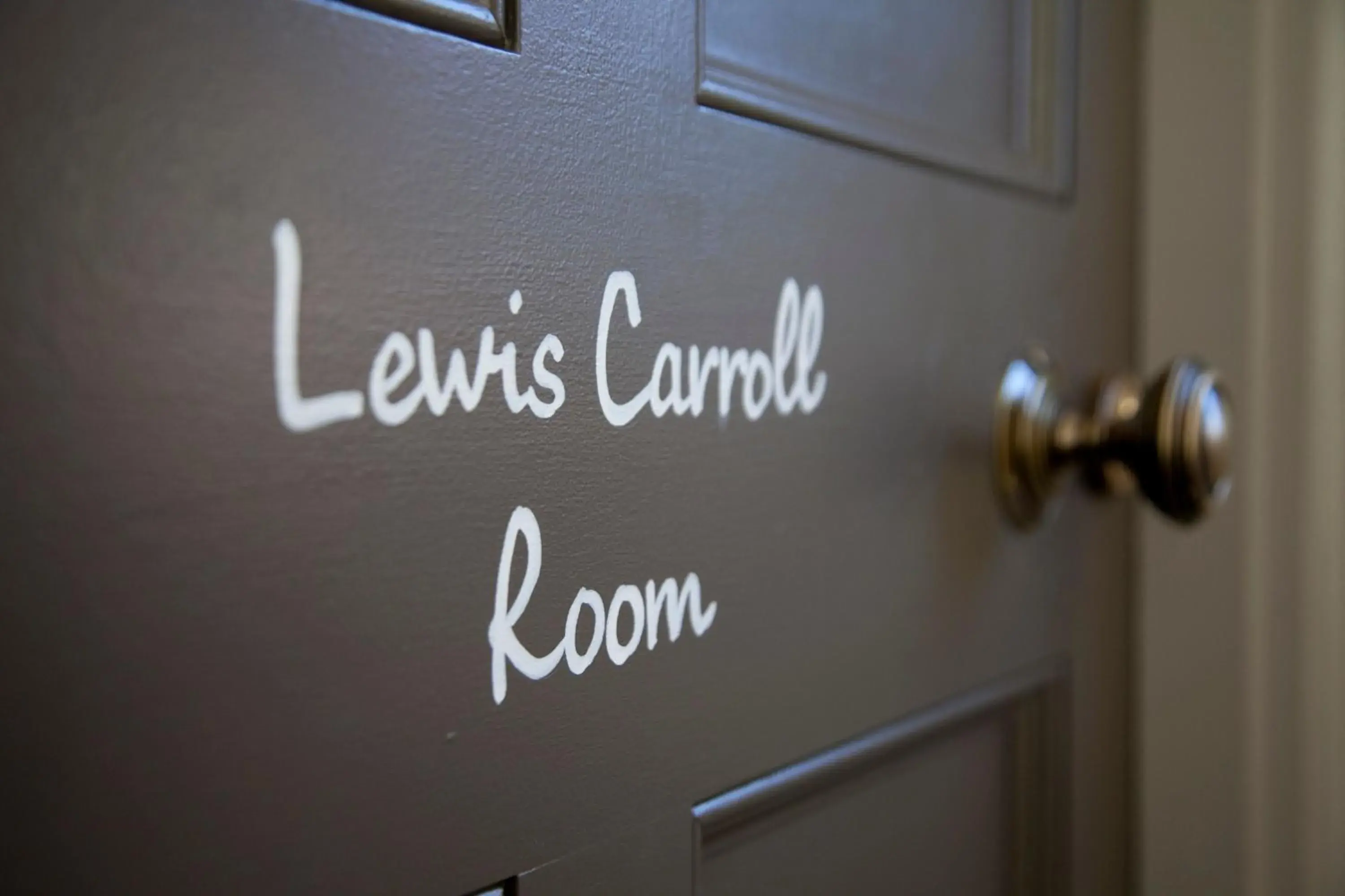 Property building in Vanbrugh House Hotel Property building in Vanbrugh House Hotel