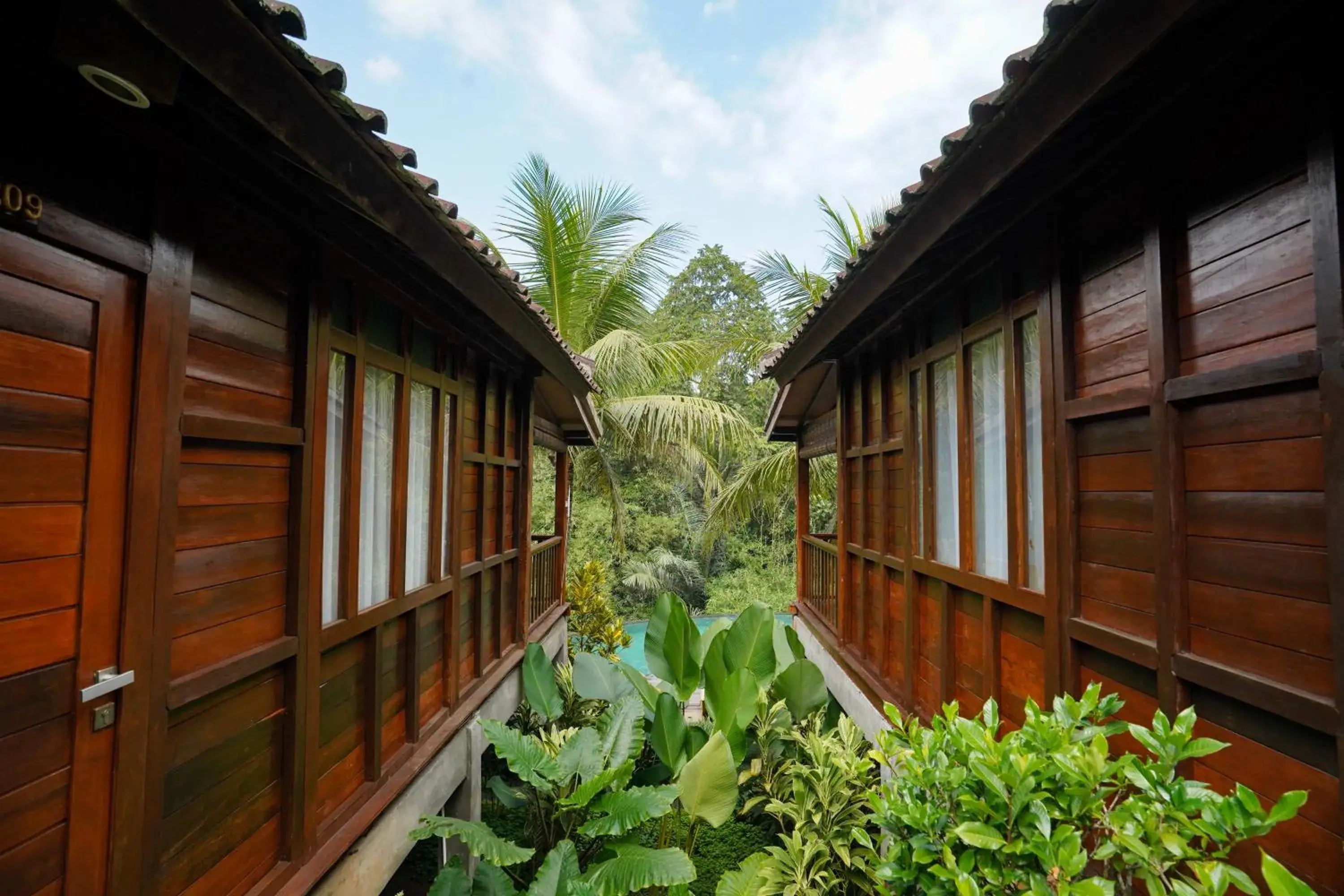 Property building in Pertiwi Bisma 1 Property building in Pertiwi Bisma 1