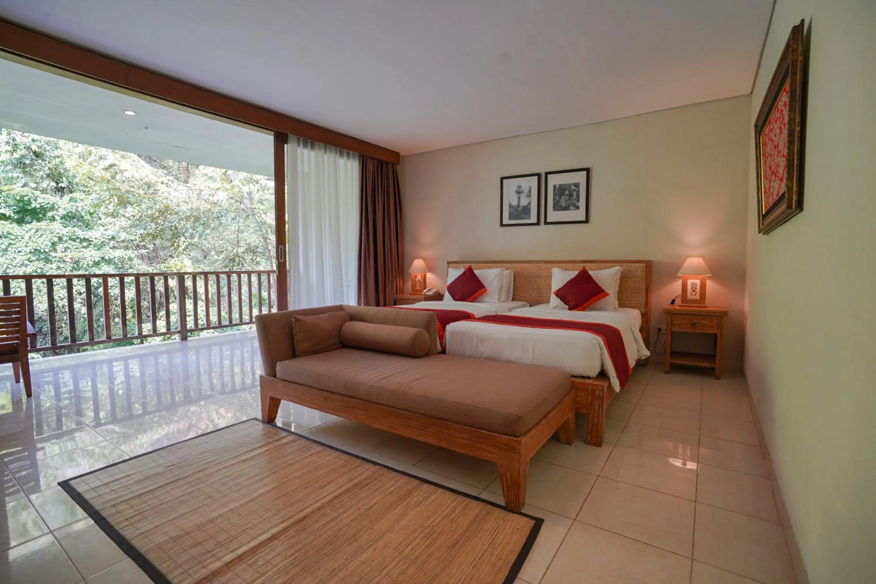 Bed in Pertiwi Bisma 1