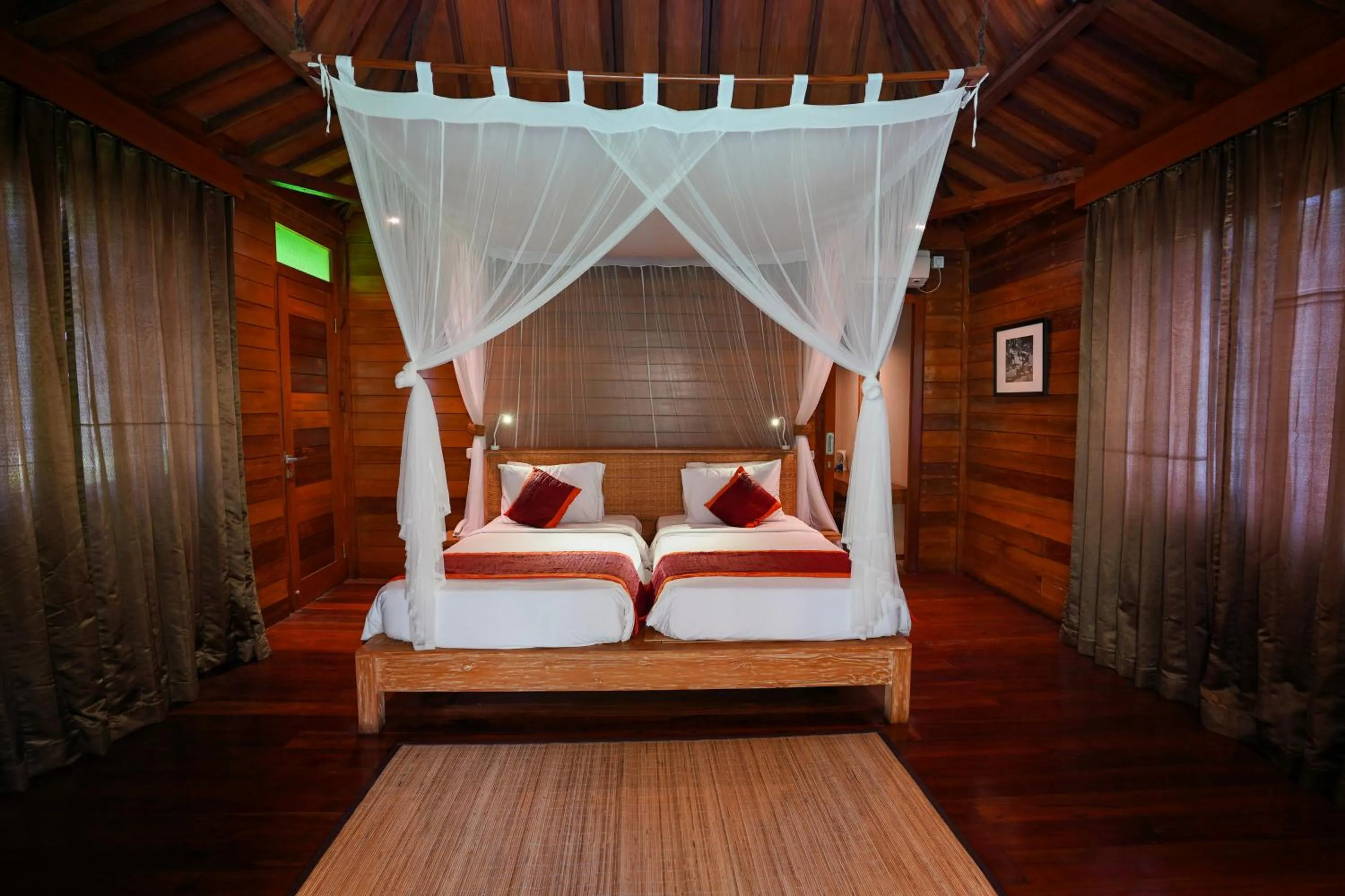 Bed in Pertiwi Bisma 1