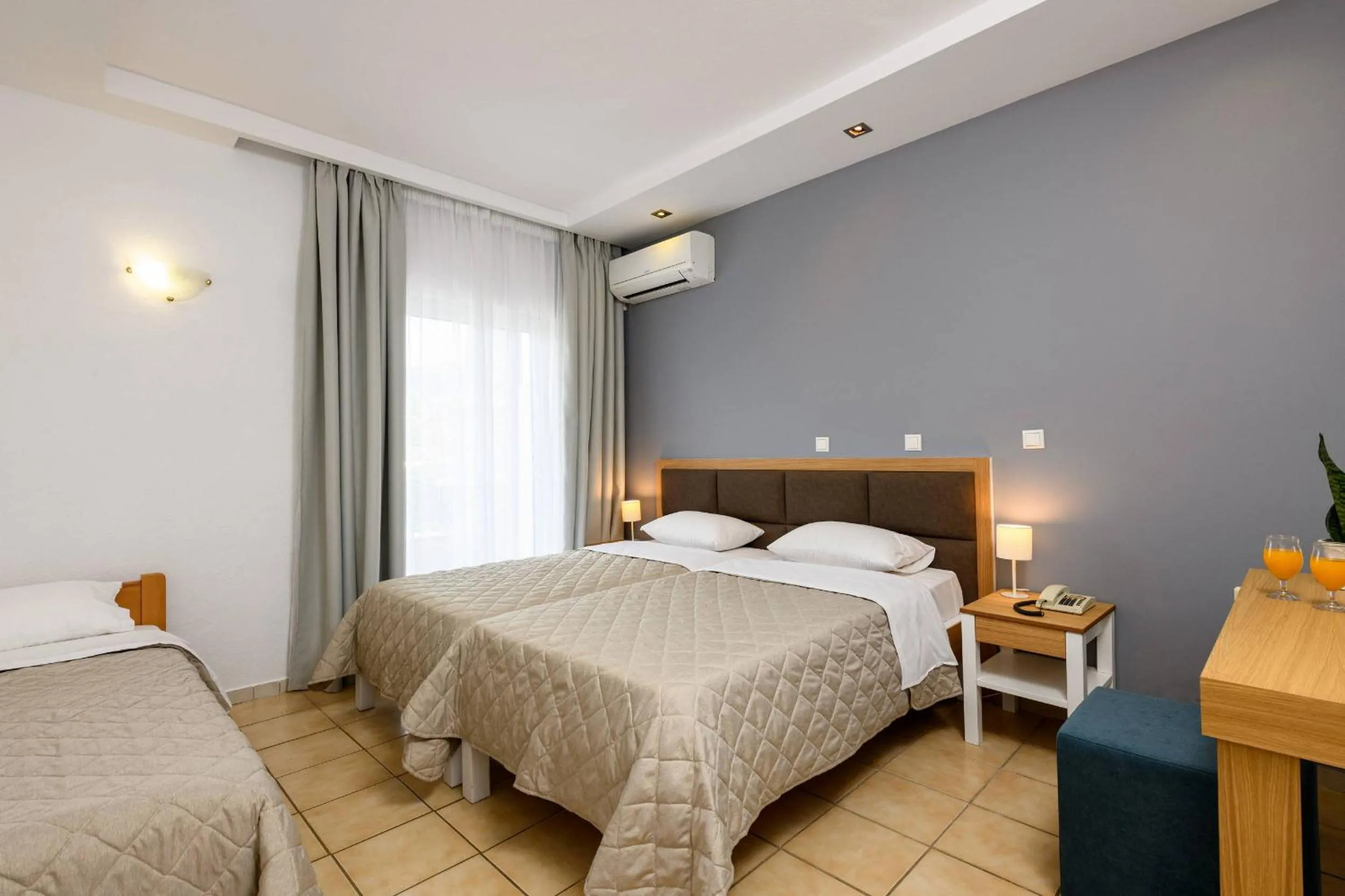 Photo of the whole room, Bed in Hotel Aethria