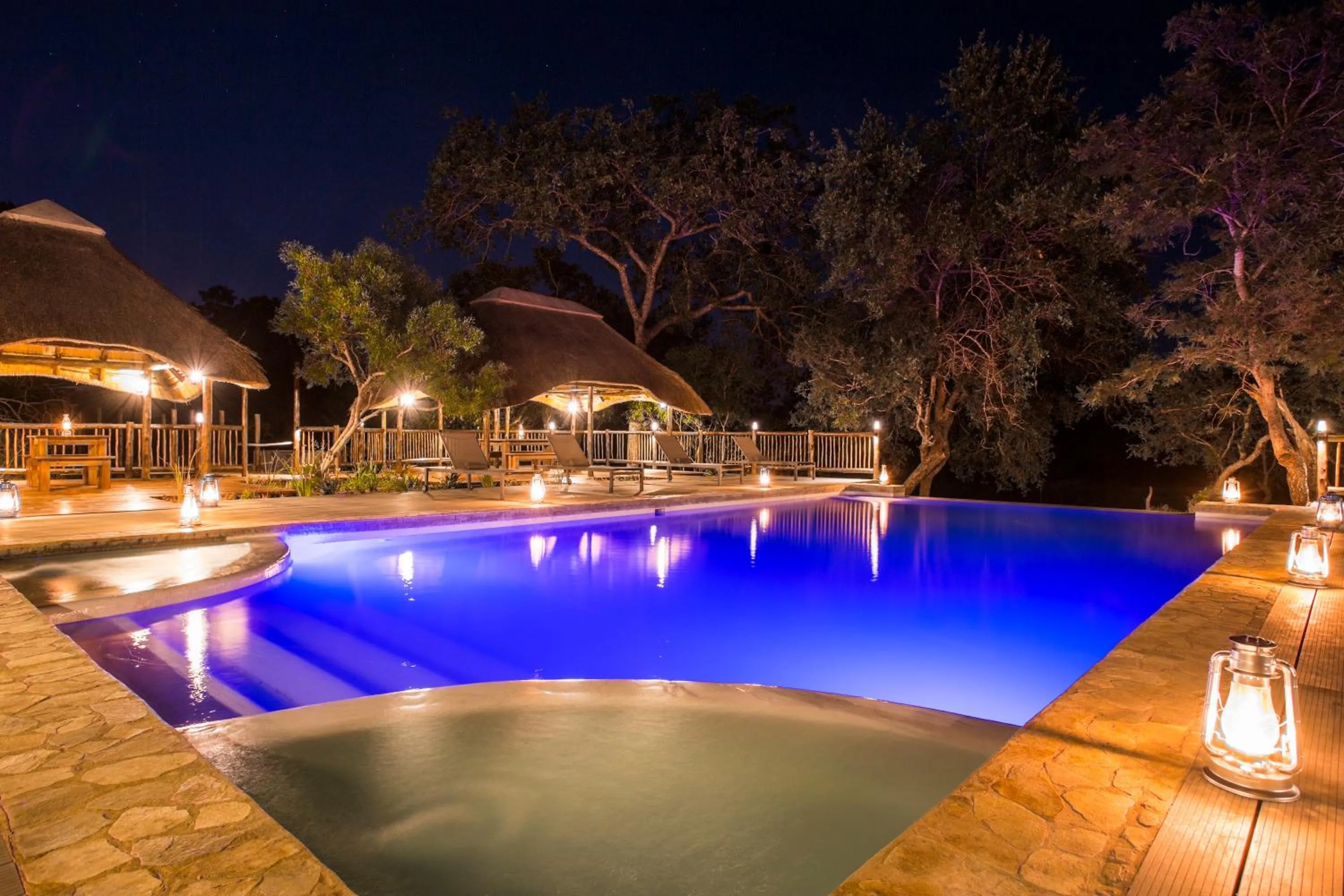 Swimming pool in Vuyani River Lodge