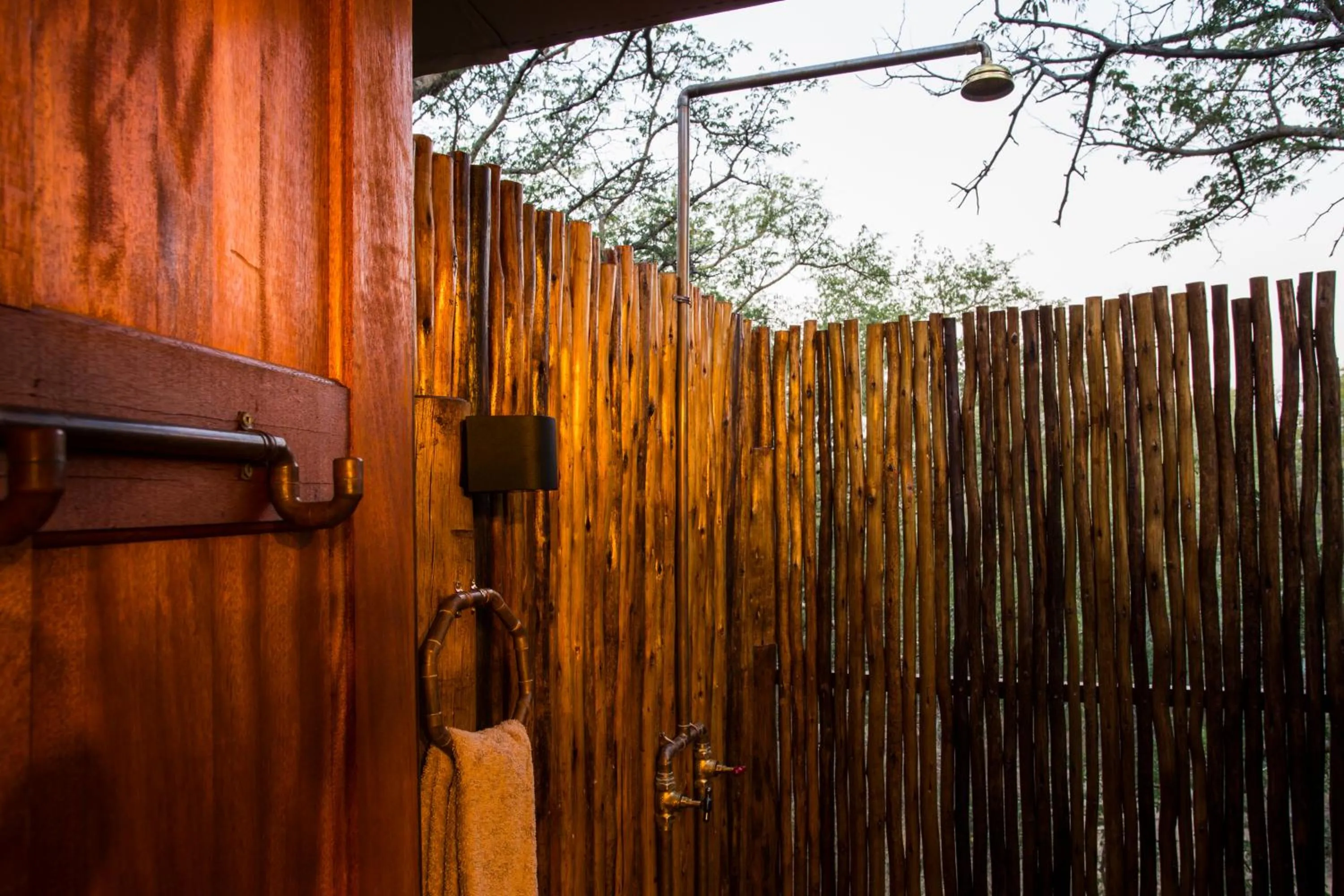 Shower in Vuyani River Lodge